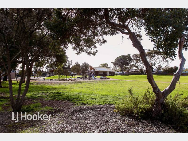 4/8 Wakelin Terrace, O'SULLIVAN BEACH