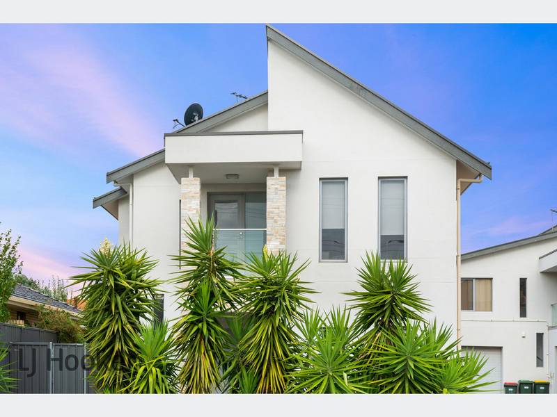 49A Bagot Avenue, Mile End