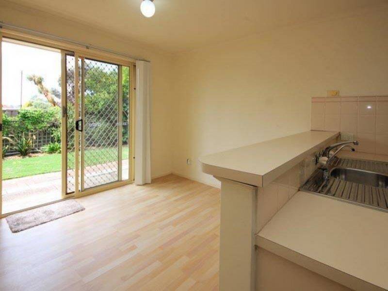 2/43-45 Chynoweth Avenue, HACKHAM