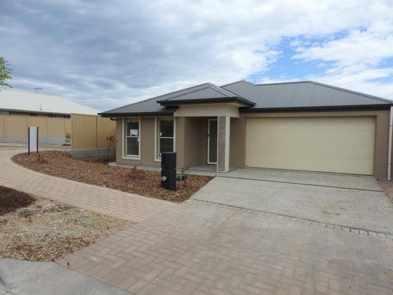 15 Fathom Crescent, SEAFORD MEADOWS