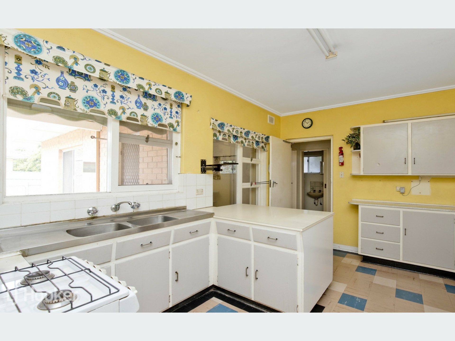 30 Taylor Avenue, LOCKLEYS