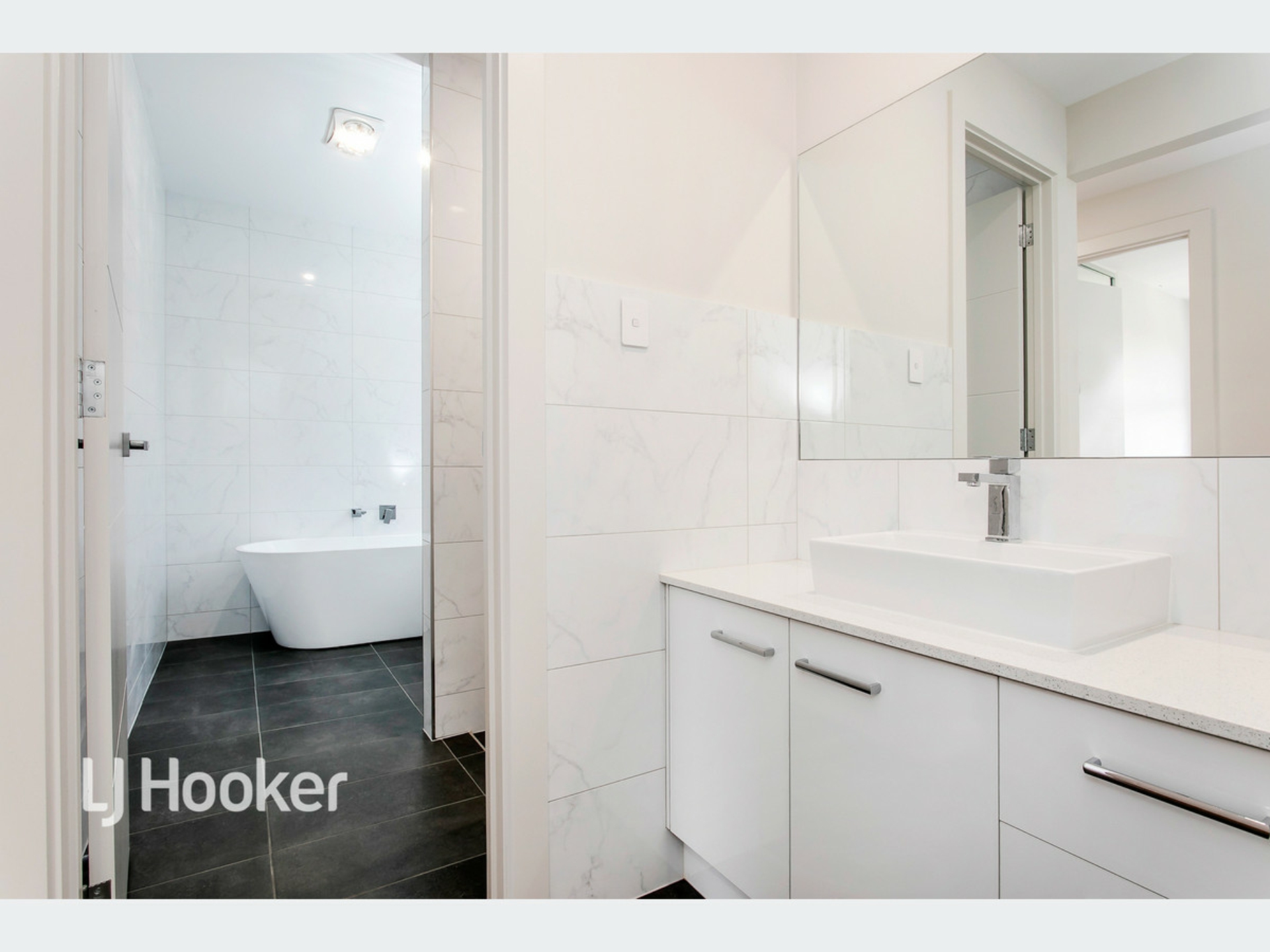 15A Lucerne Grove, FINDON