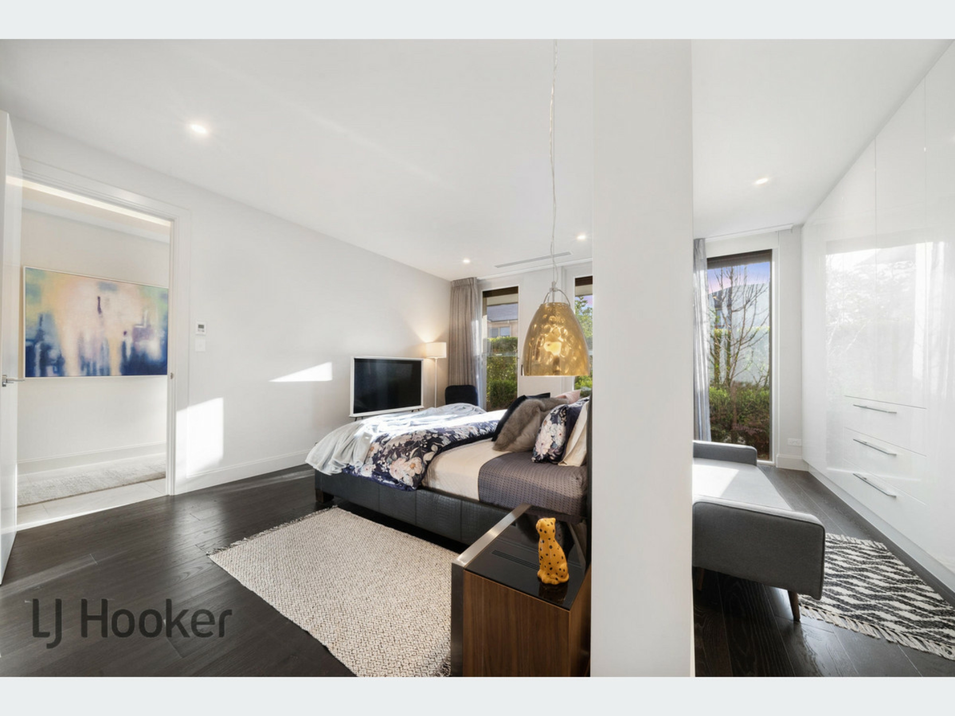 53 Condon Drive, LIGHTSVIEW