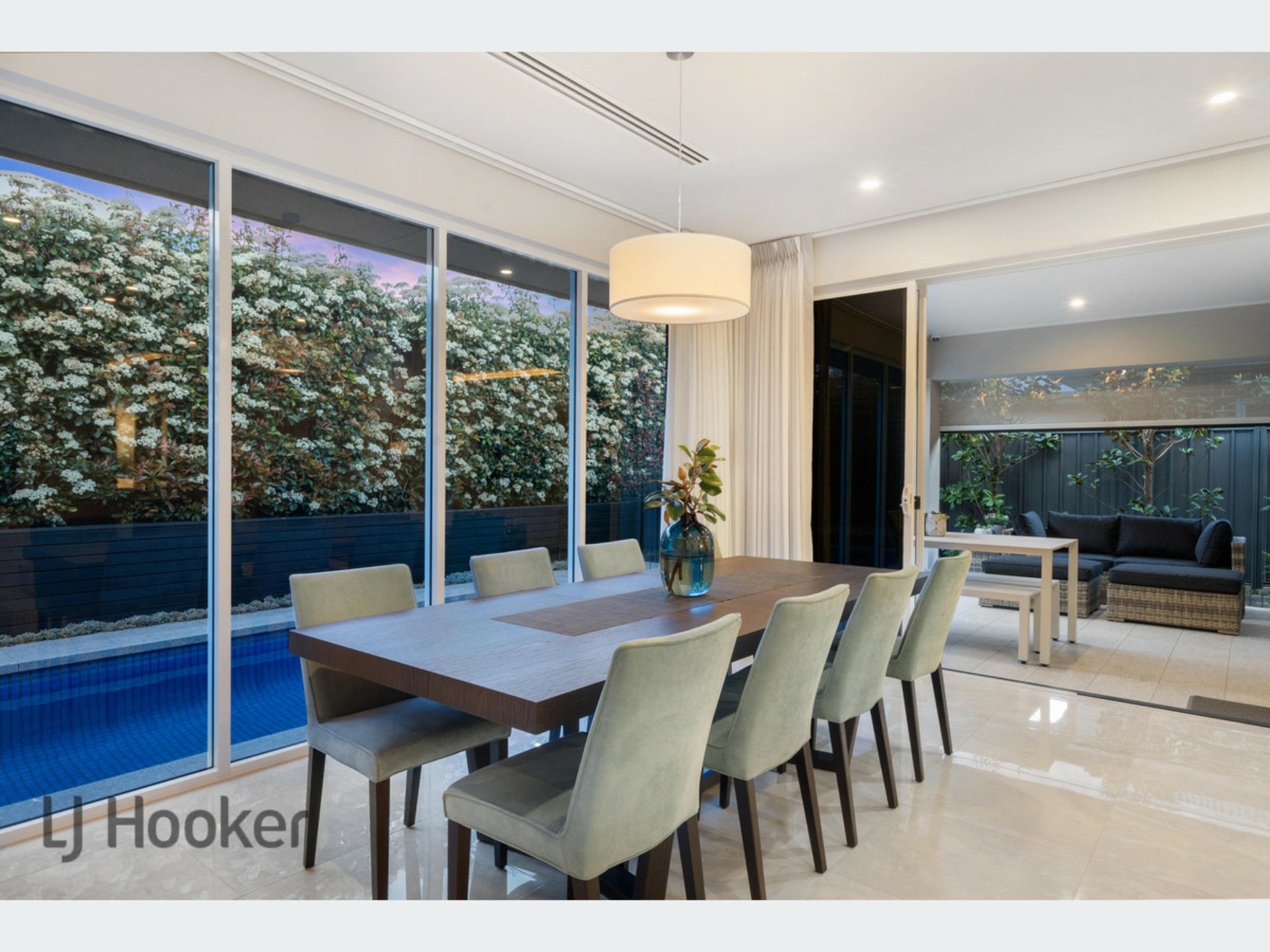53 Condon Drive, LIGHTSVIEW