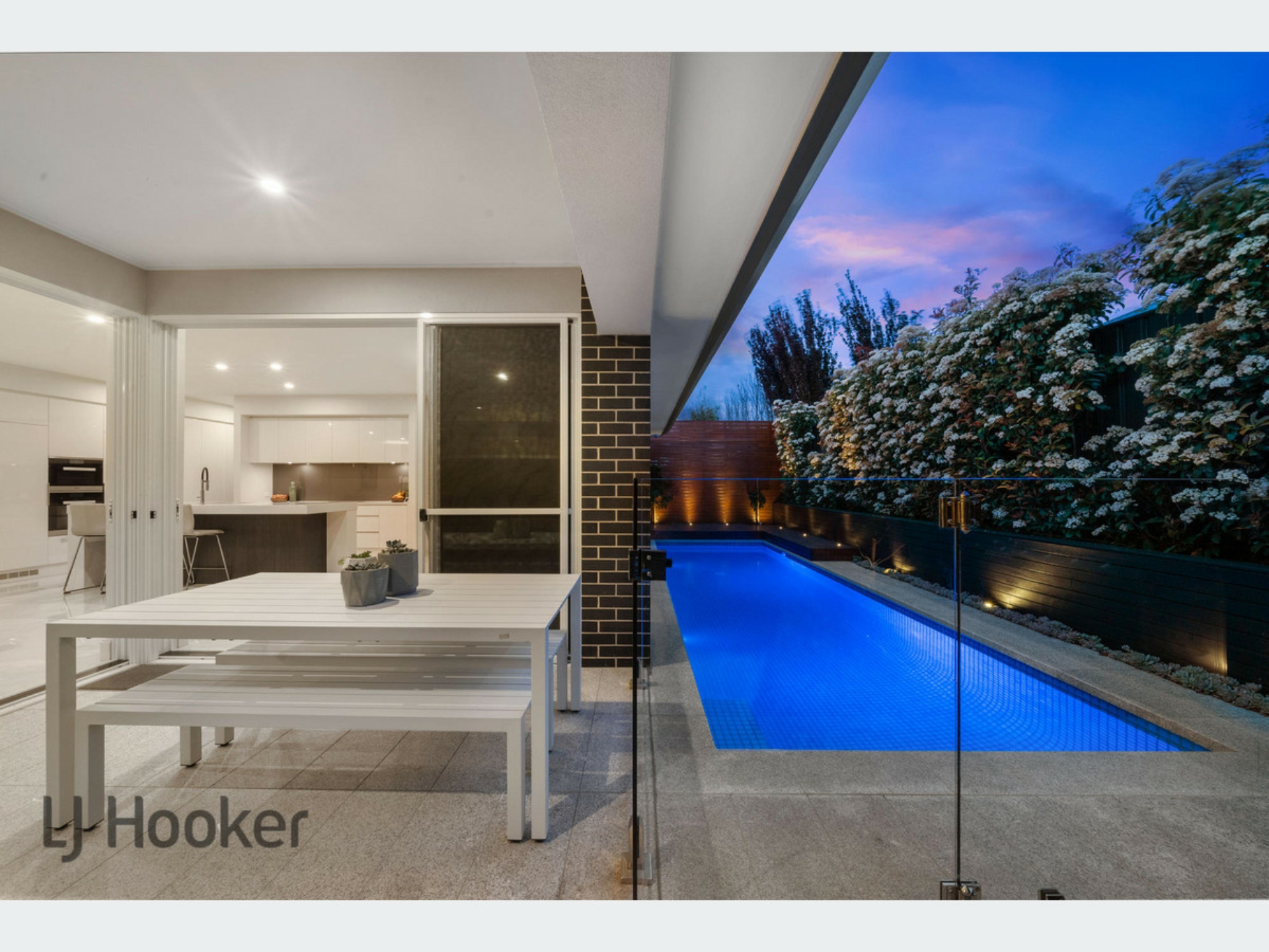 53 Condon Drive, LIGHTSVIEW