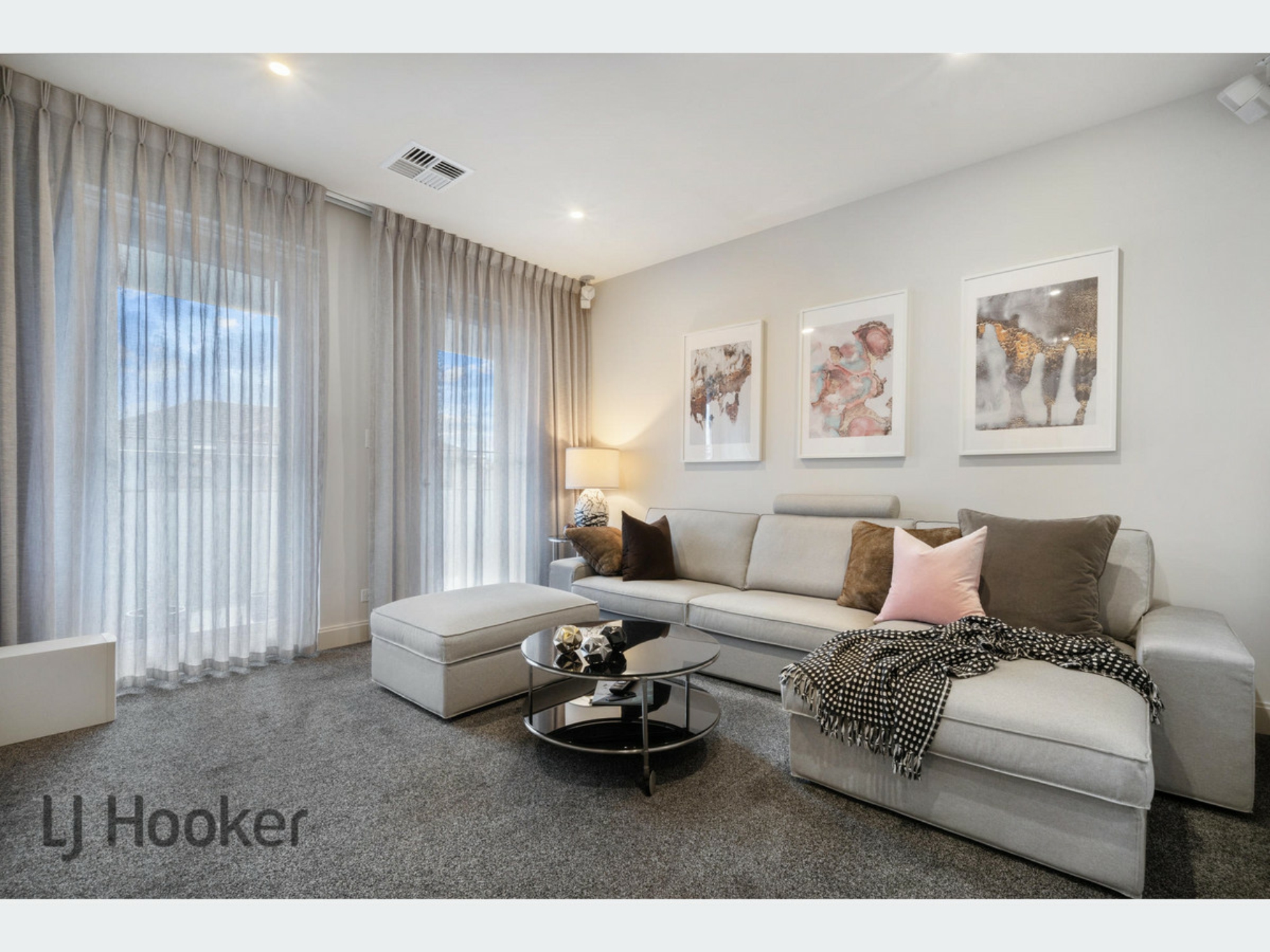 53 Condon Drive, LIGHTSVIEW