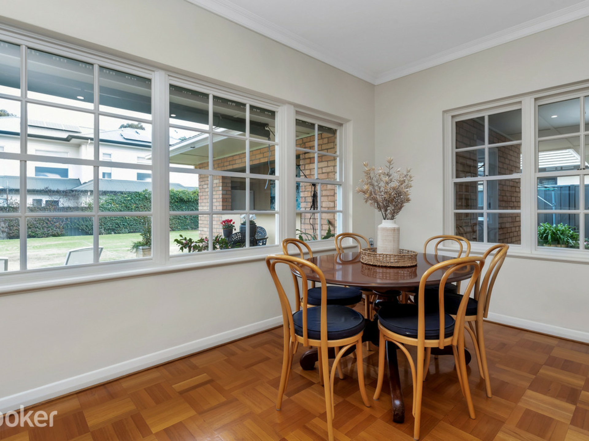 22 Fulham Park Drive, LOCKLEYS