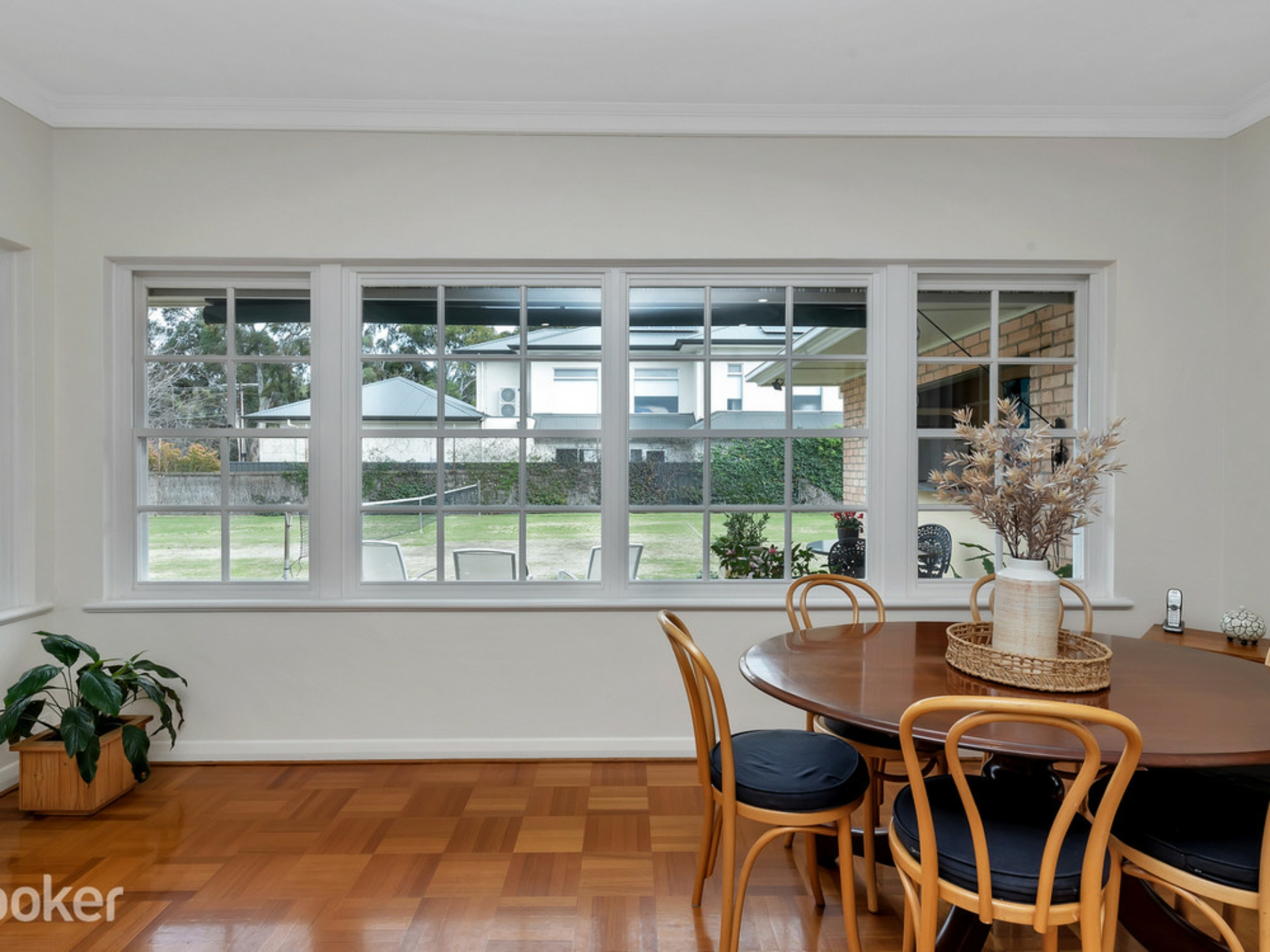 22 Fulham Park Drive, LOCKLEYS