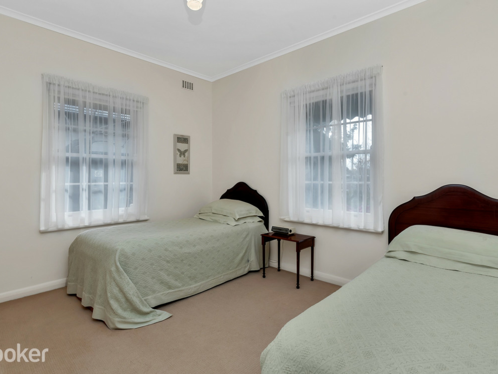 22 Fulham Park Drive, LOCKLEYS