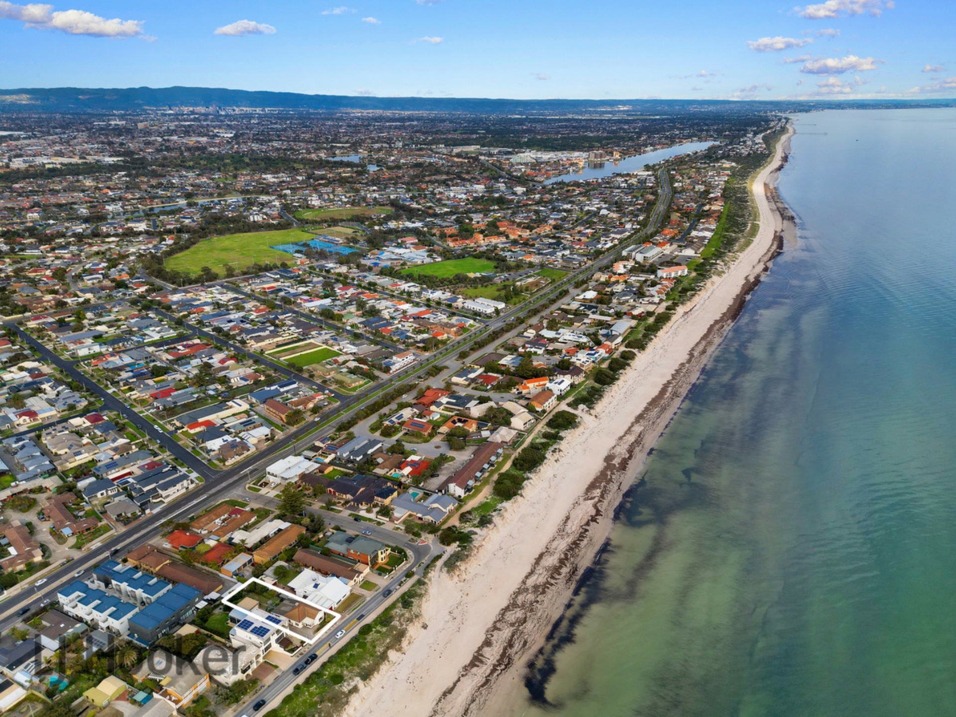 377 Esplanade, SEMAPHORE PARK