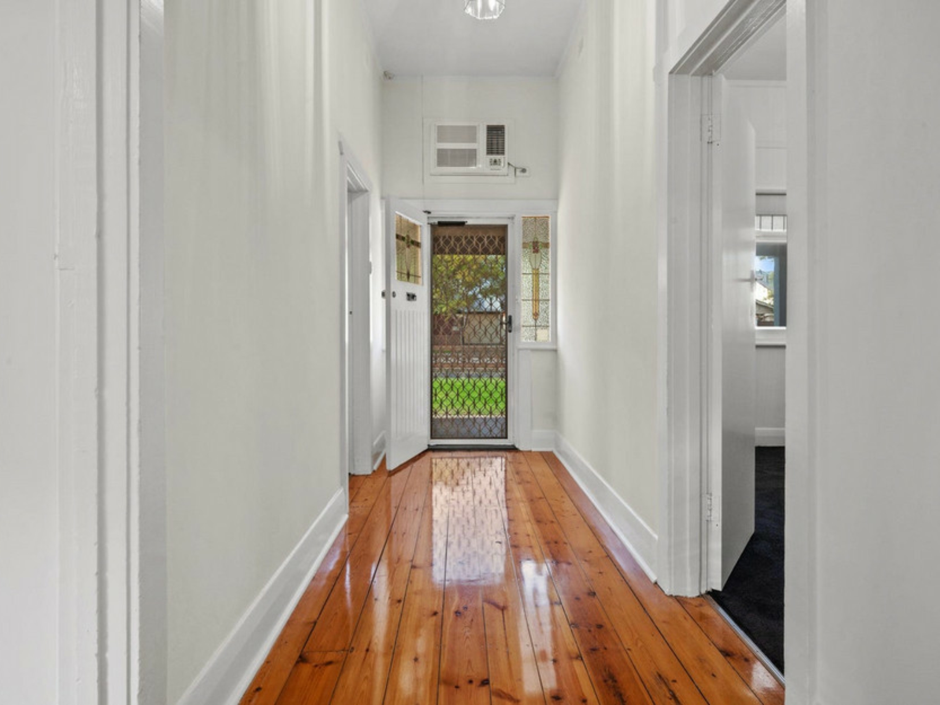 12 Pearse Street, UNDERDALE