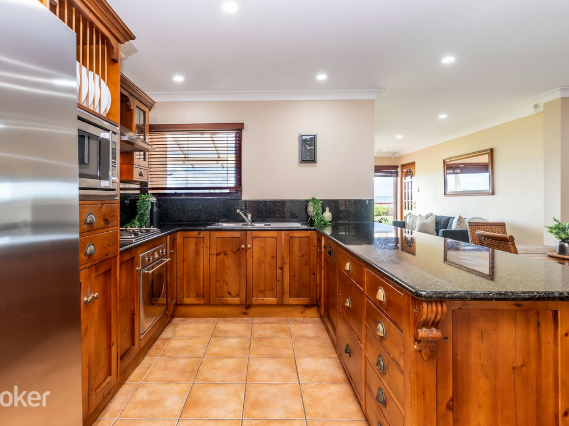 46 Sandpiper Place, WEST LAKES SHORE