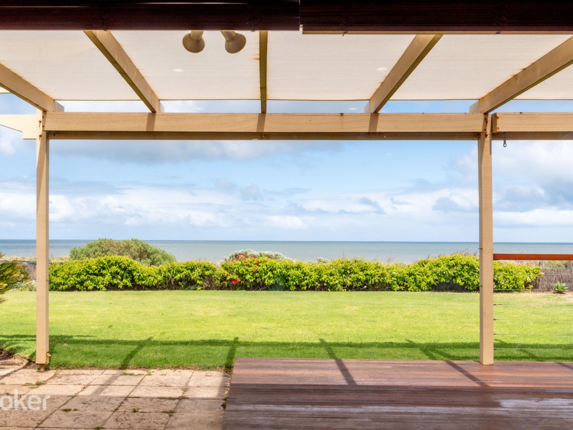 46 Sandpiper Place, WEST LAKES SHORE