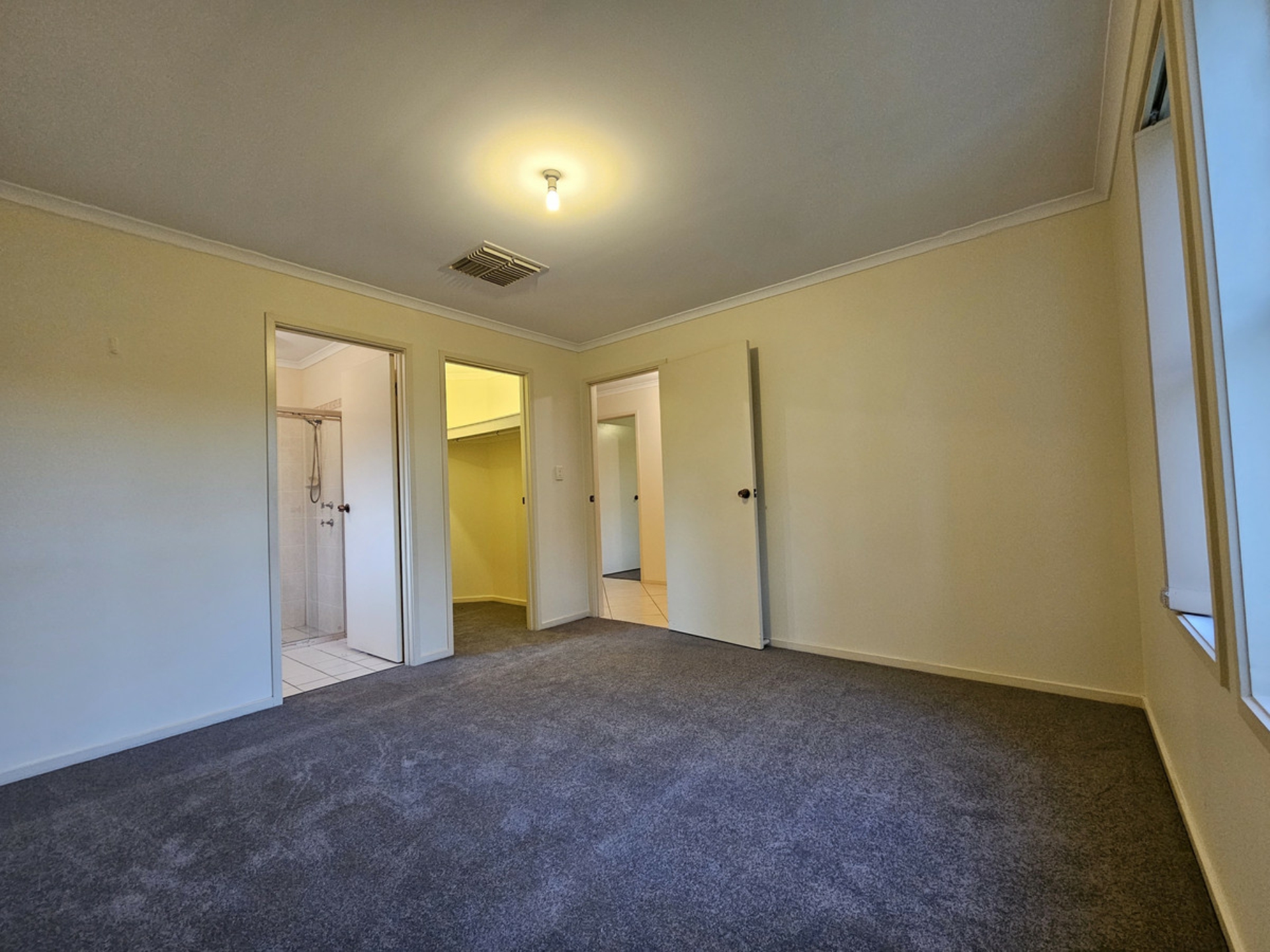 2A Kingborn Avenue, SEATON