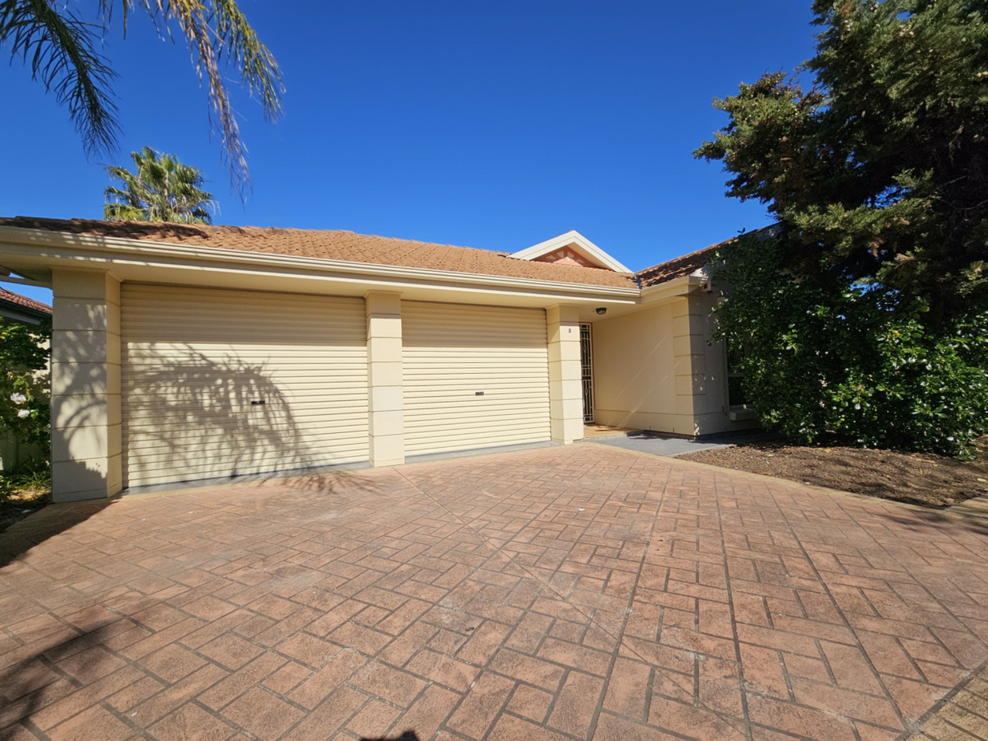2A Kingborn Avenue, SEATON