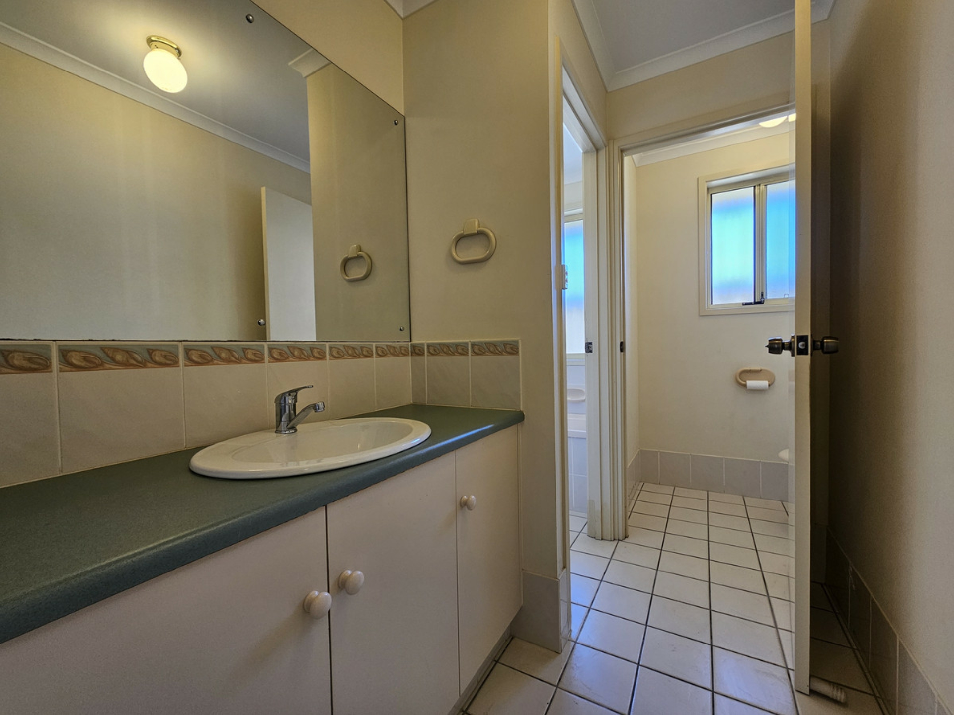 2A Kingborn Avenue, SEATON