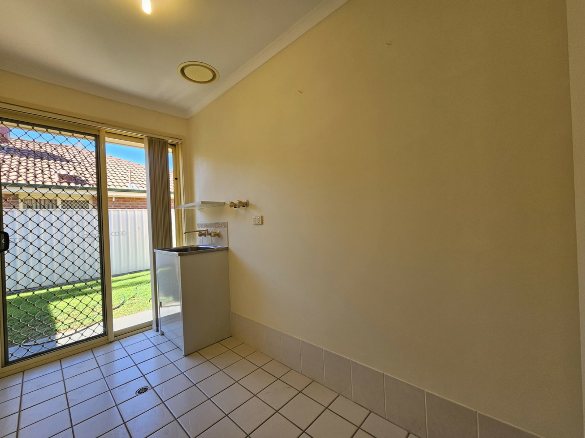 2A Kingborn Avenue, SEATON