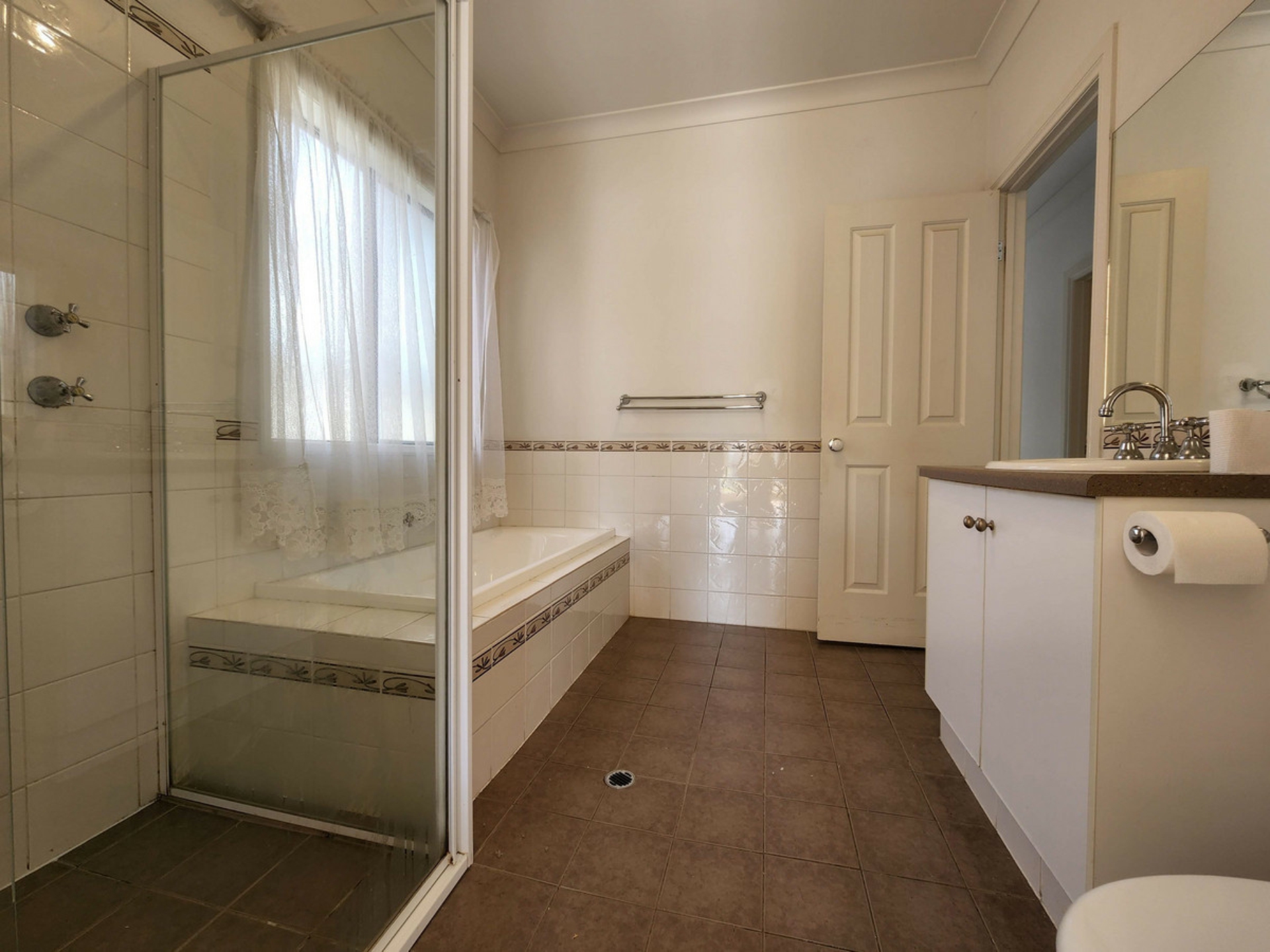 24A Nedford Crescent, FULHAM GARDENS