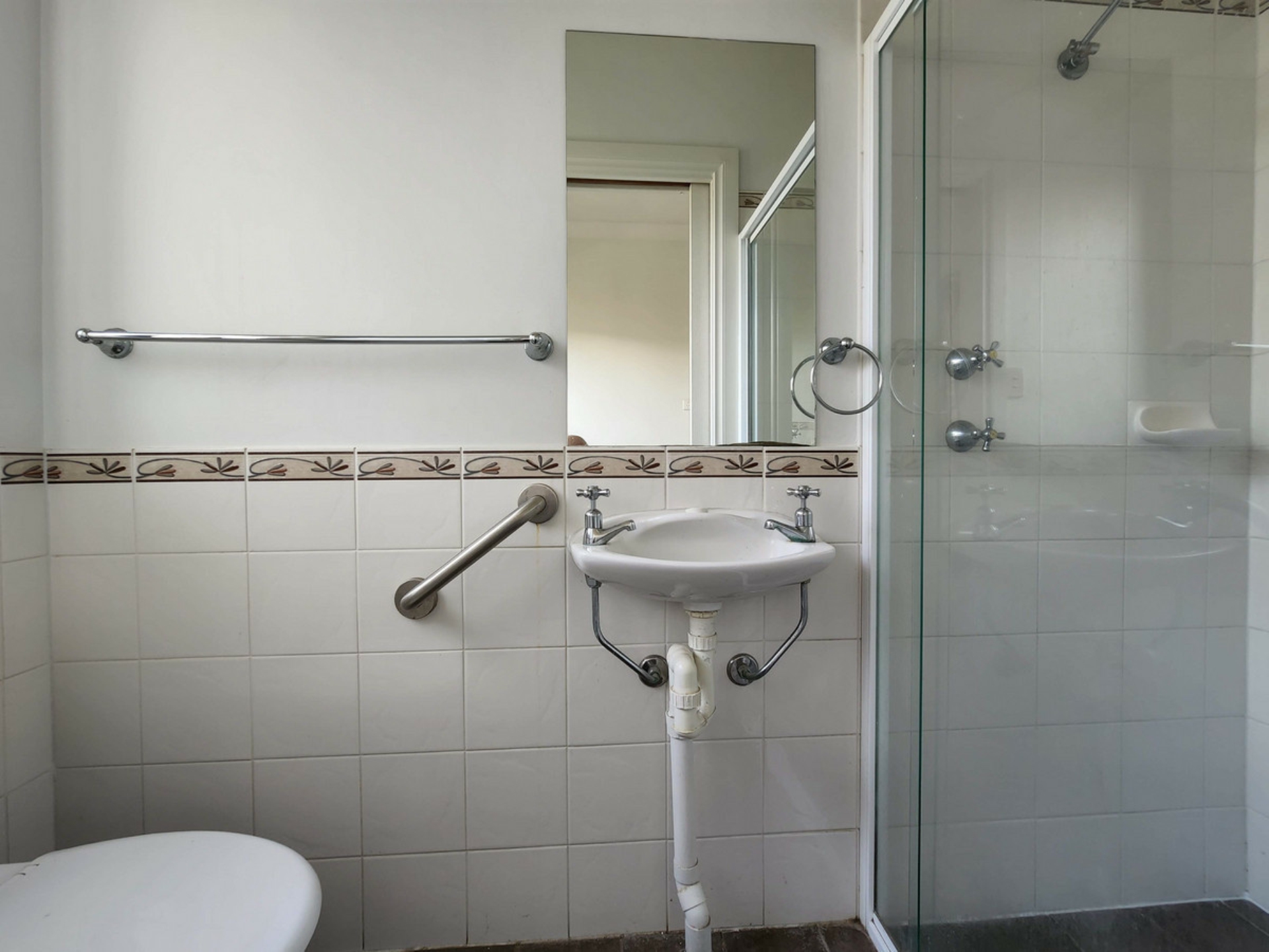 24A Nedford Crescent, FULHAM GARDENS