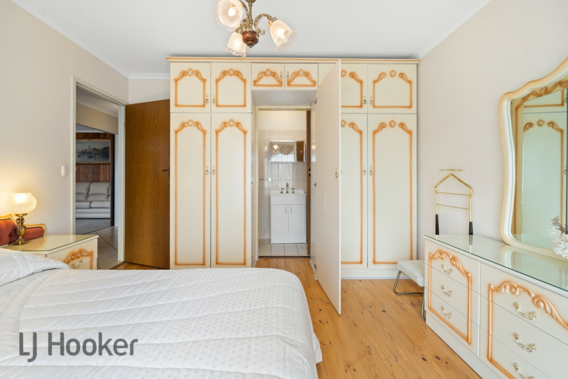 7 Ascot Court, FULHAM GARDENS