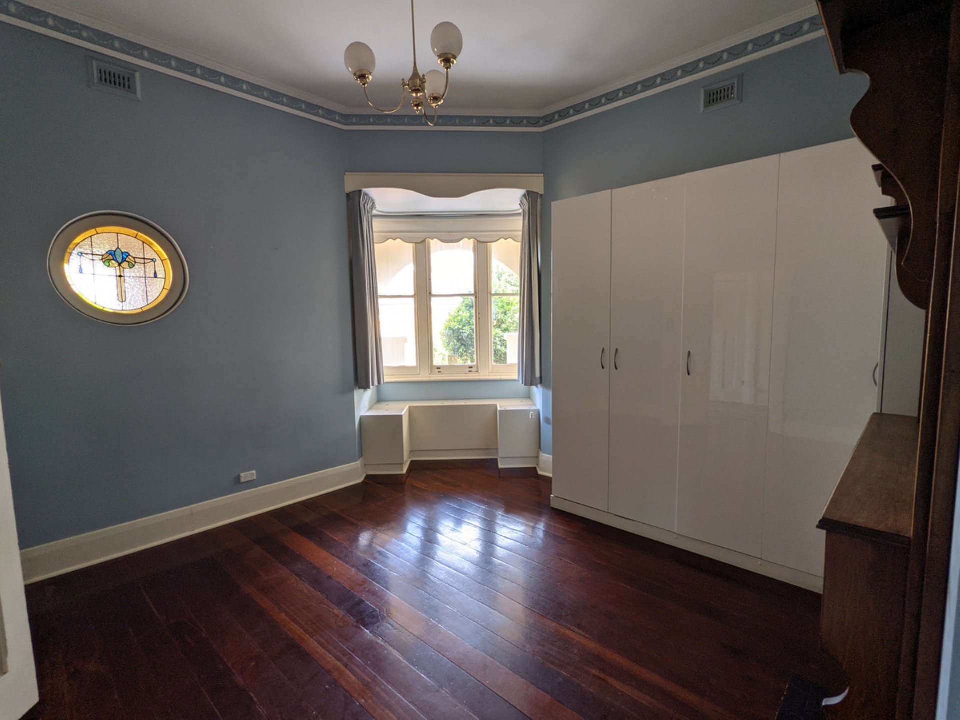 1/6 Ebor Avenue, MILE END