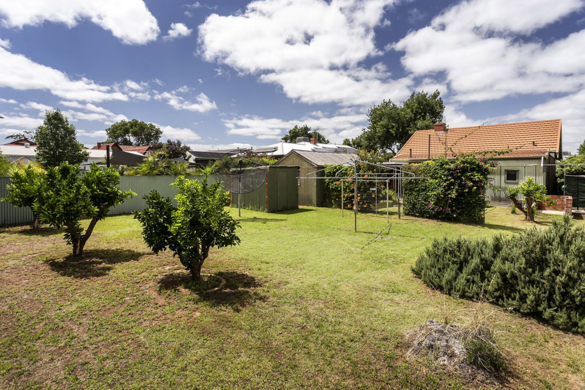 4 White Street, ALLENBY GARDENS