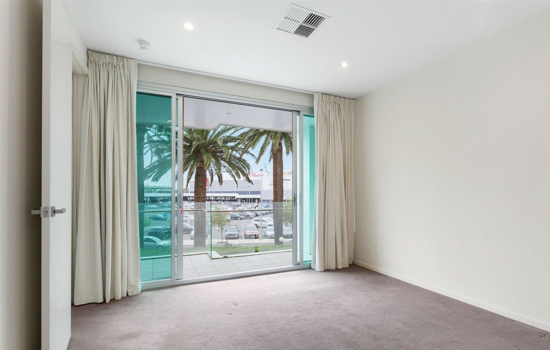 17/155 Brebner Drive, WEST LAKES