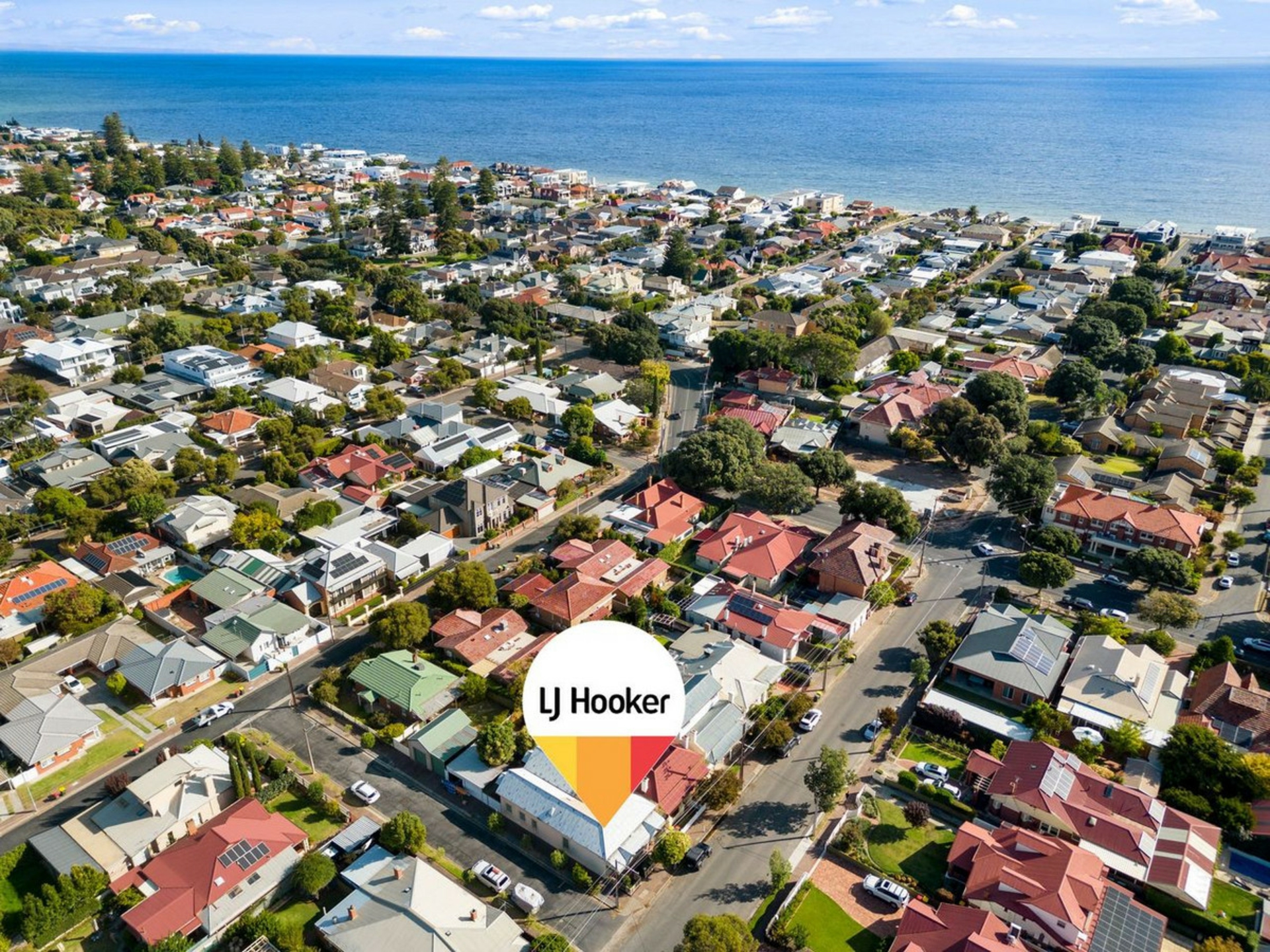 16 Bath Street, GLENELG SOUTH
