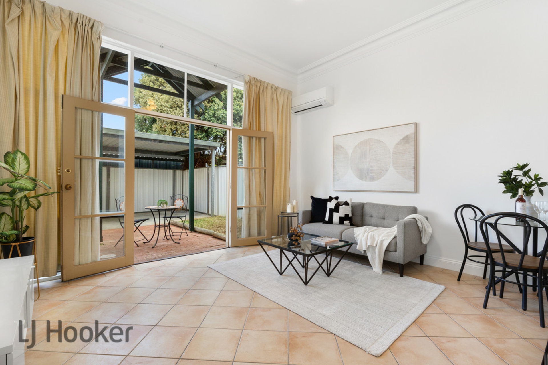 16 Bath Street, GLENELG SOUTH