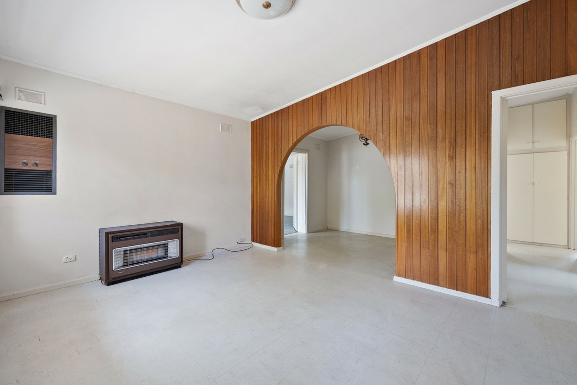 49 Dudley Crescent, MANSFIELD PARK
