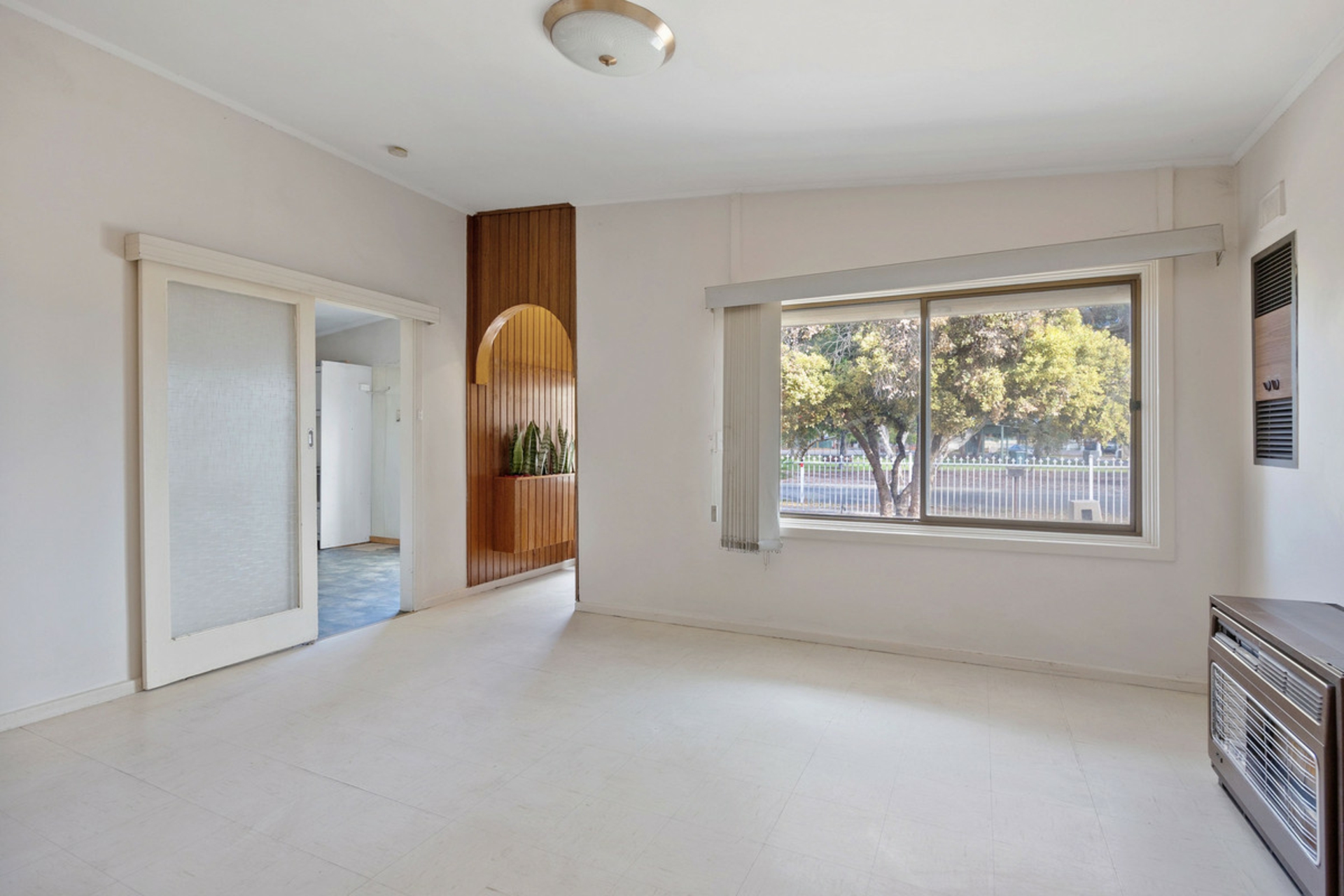 49 Dudley Crescent, MANSFIELD PARK