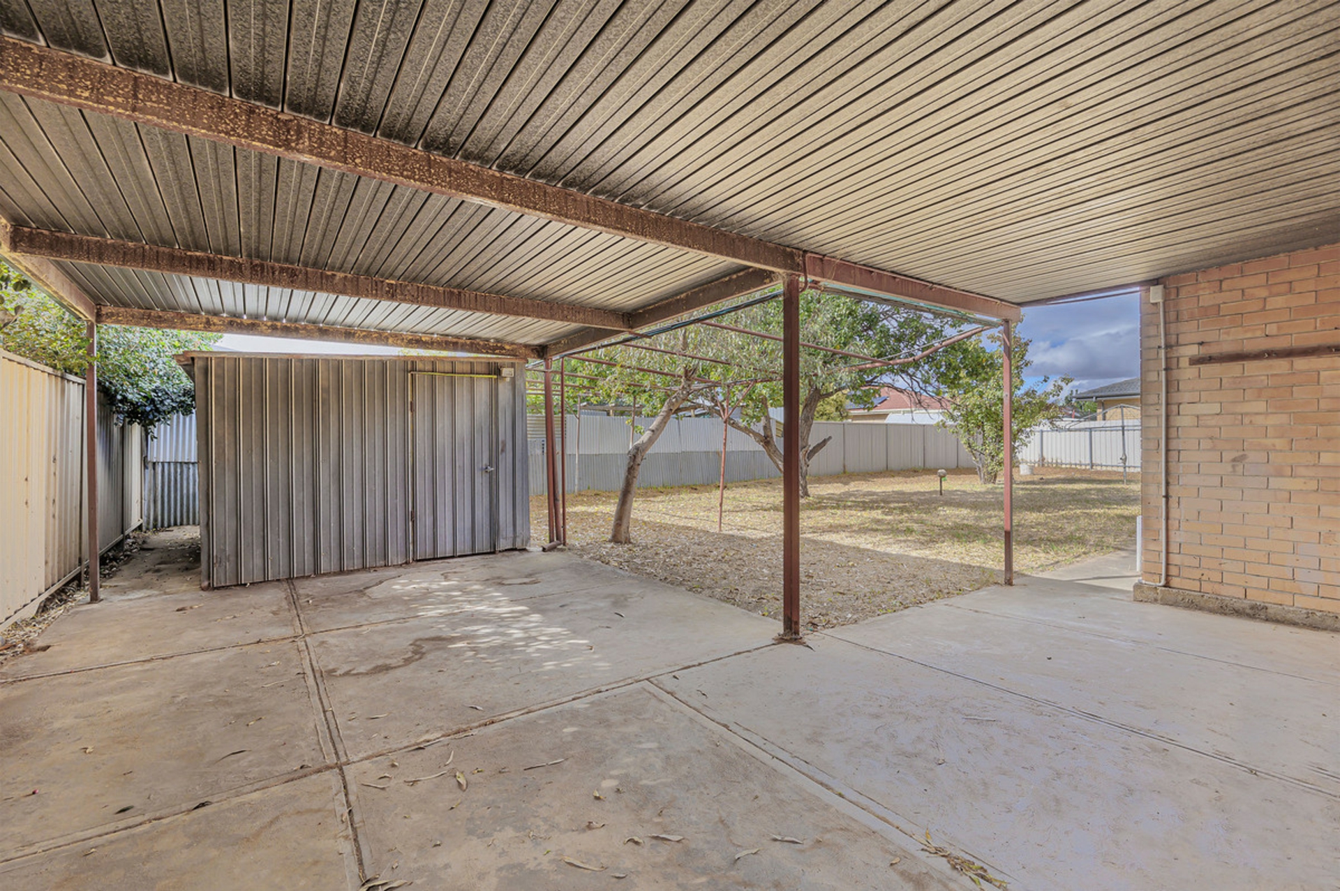 49 Dudley Crescent, MANSFIELD PARK