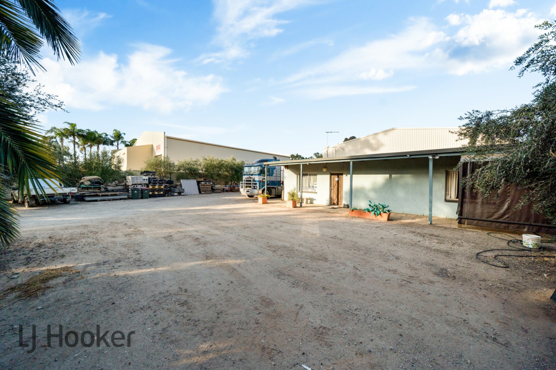 15 Newcastle Crescent, CAVAN
