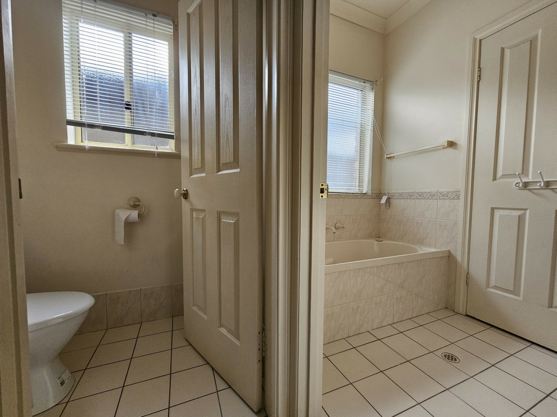 13B East Terrace, HENLEY BEACH