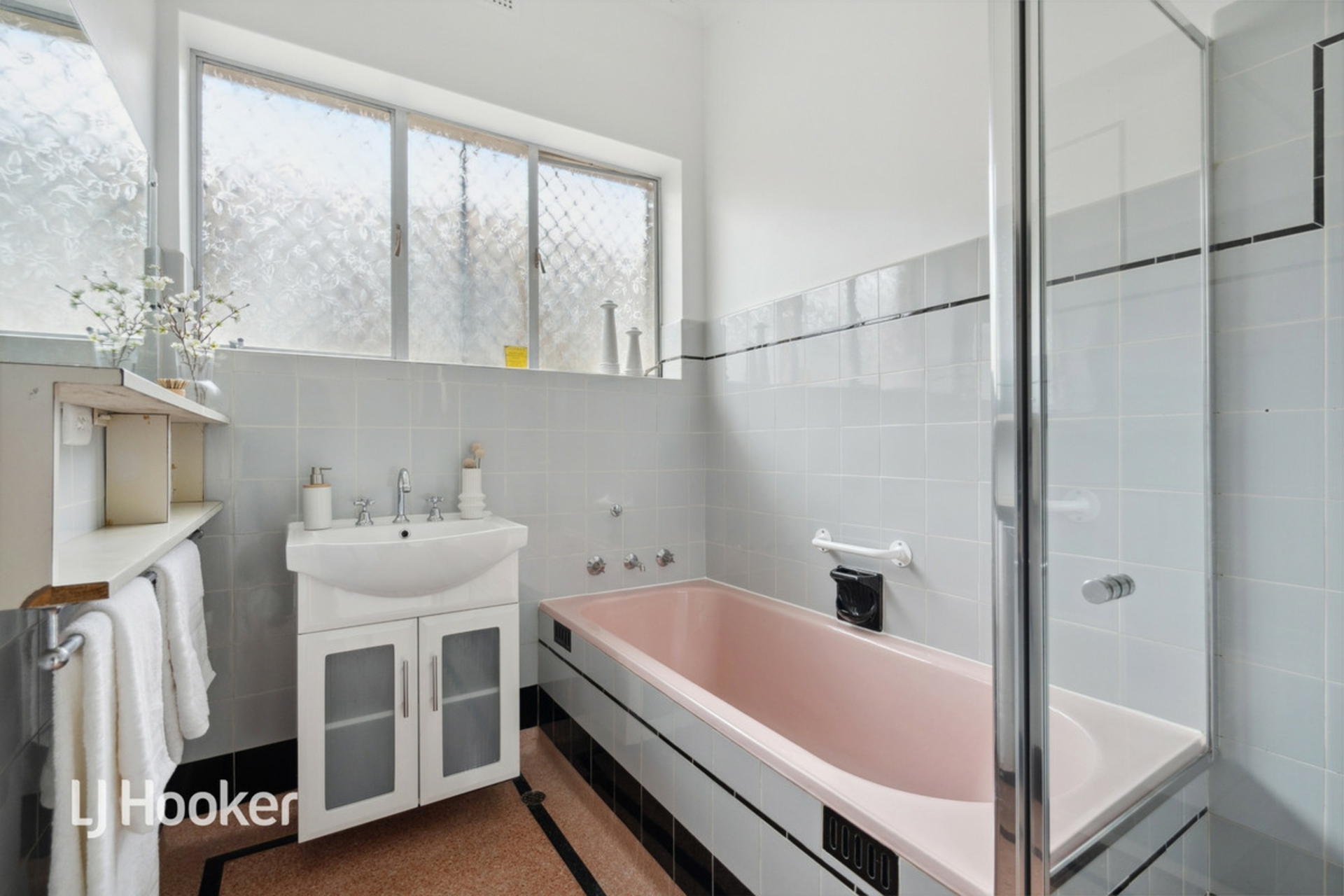 36 Autumn Avenue, LOCKLEYS