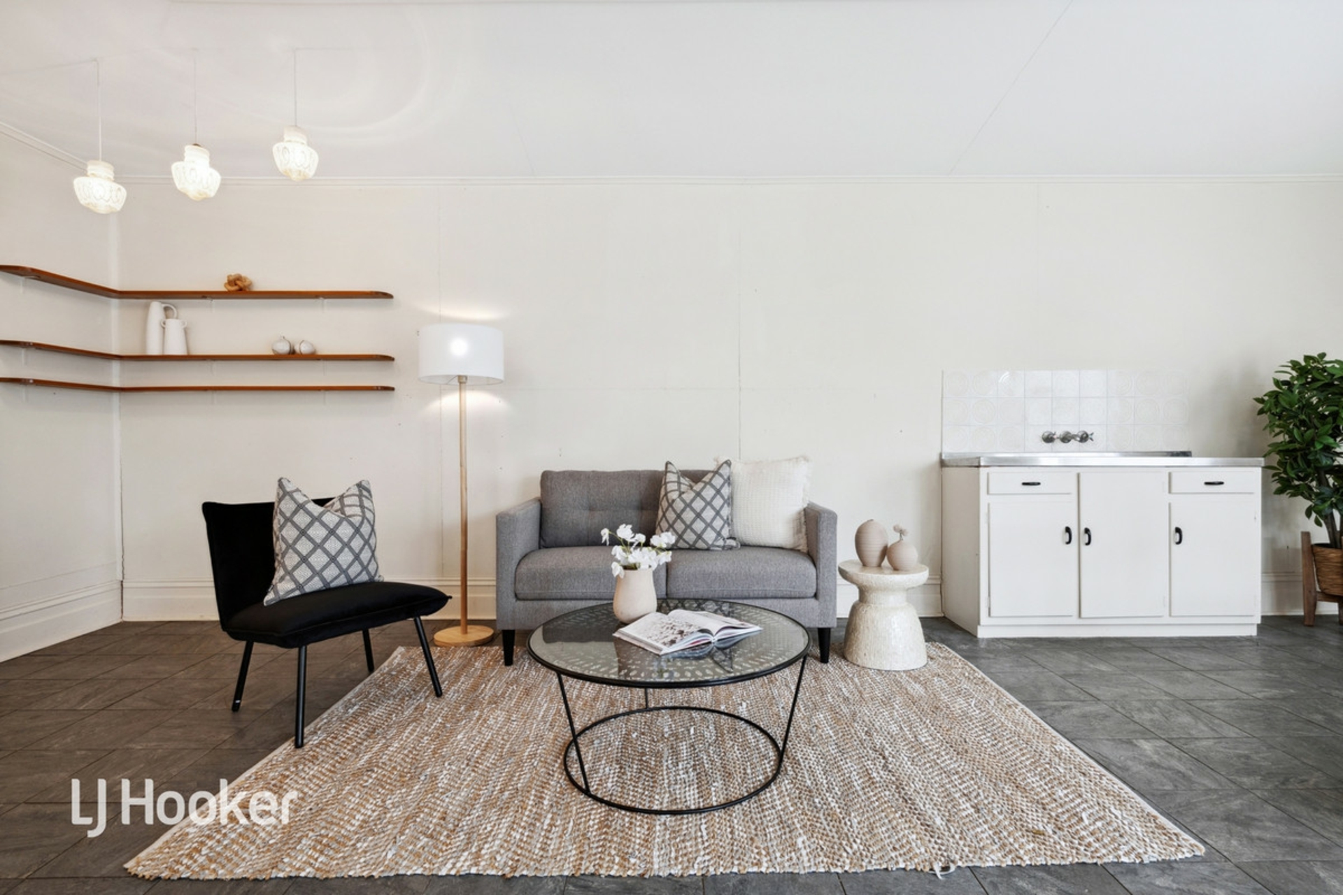 36 Autumn Avenue, LOCKLEYS