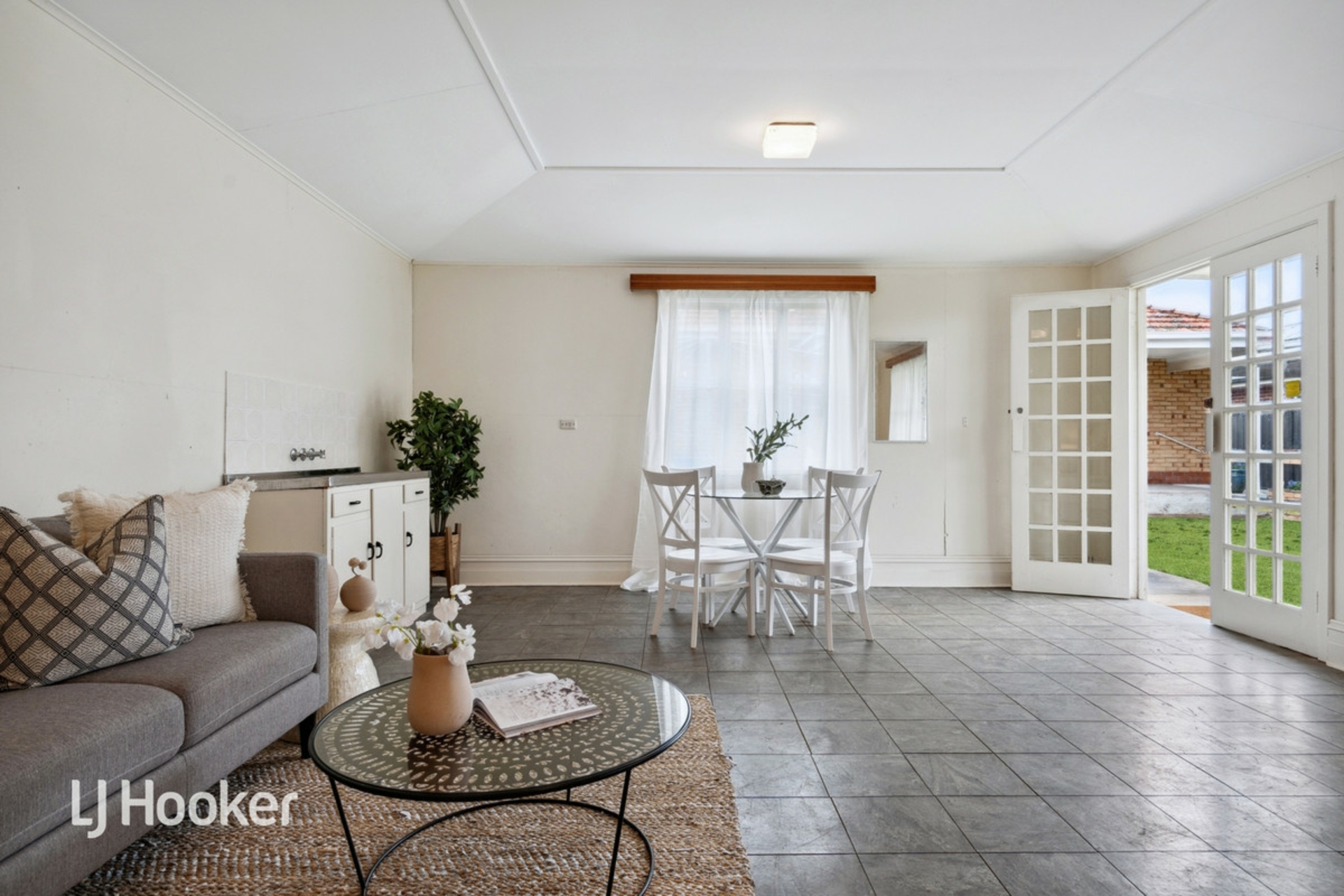 36 Autumn Avenue, LOCKLEYS