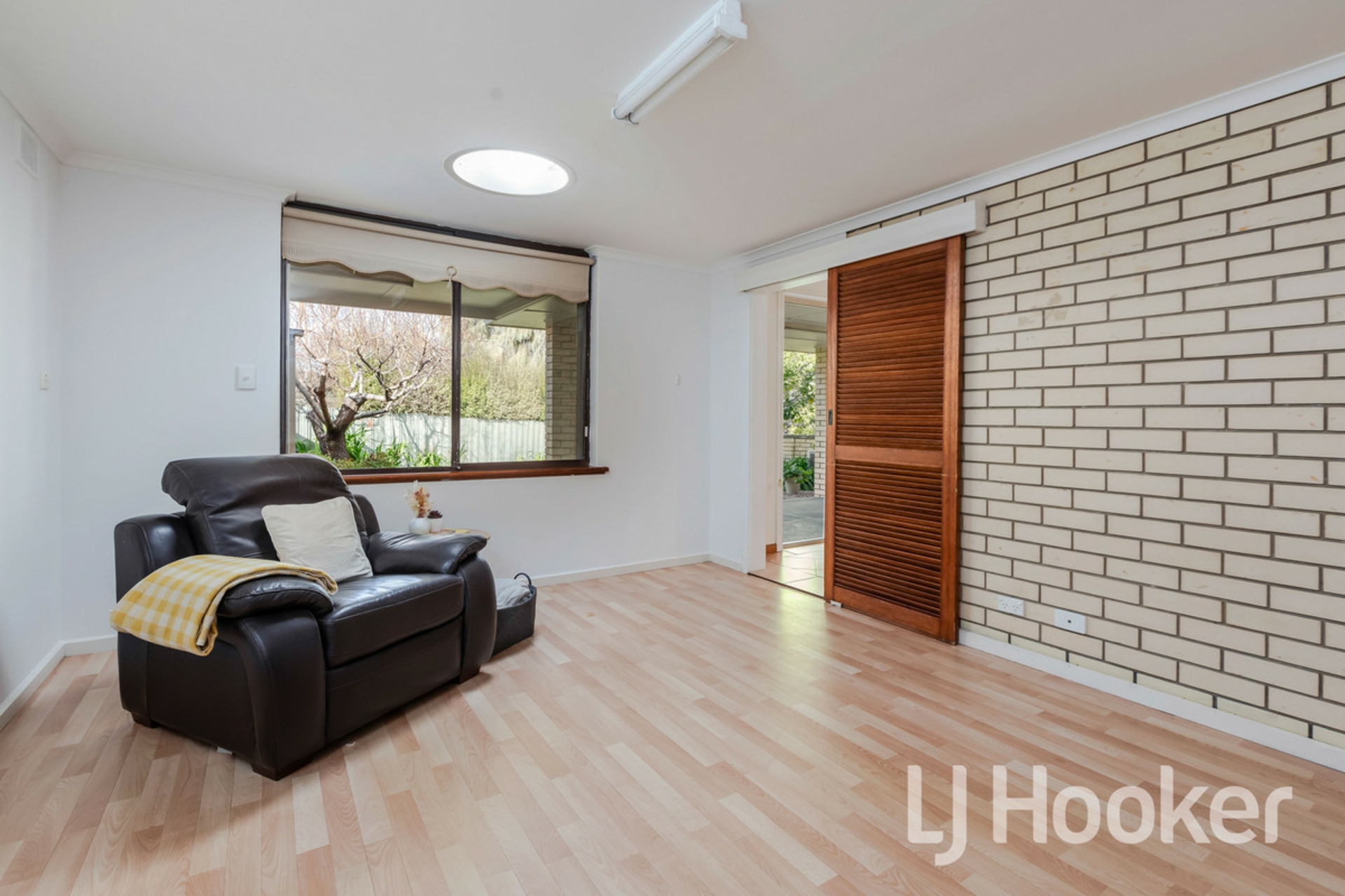 64 Pitman Road, WINDSOR GARDENS