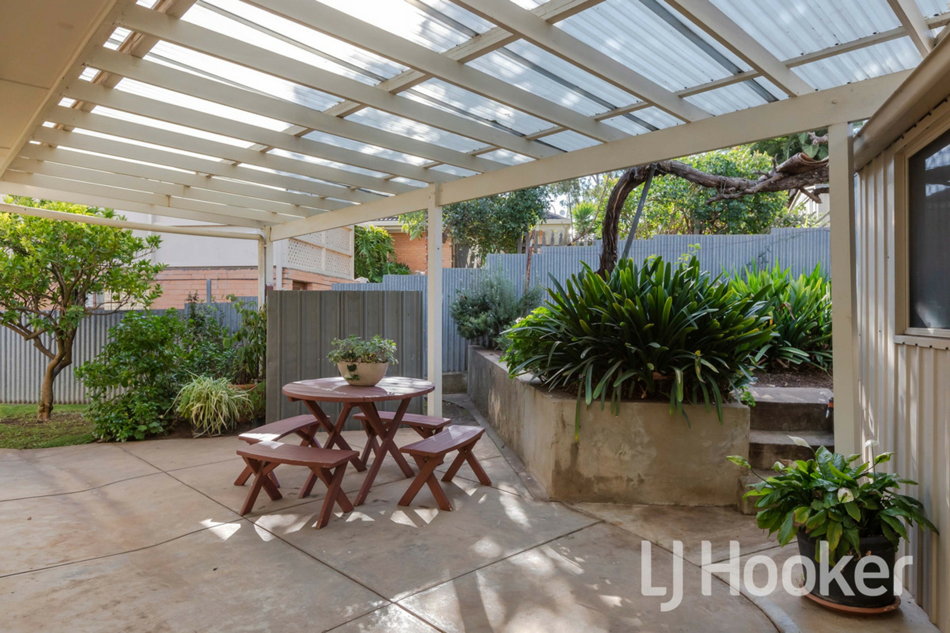 64 Pitman Road, WINDSOR GARDENS