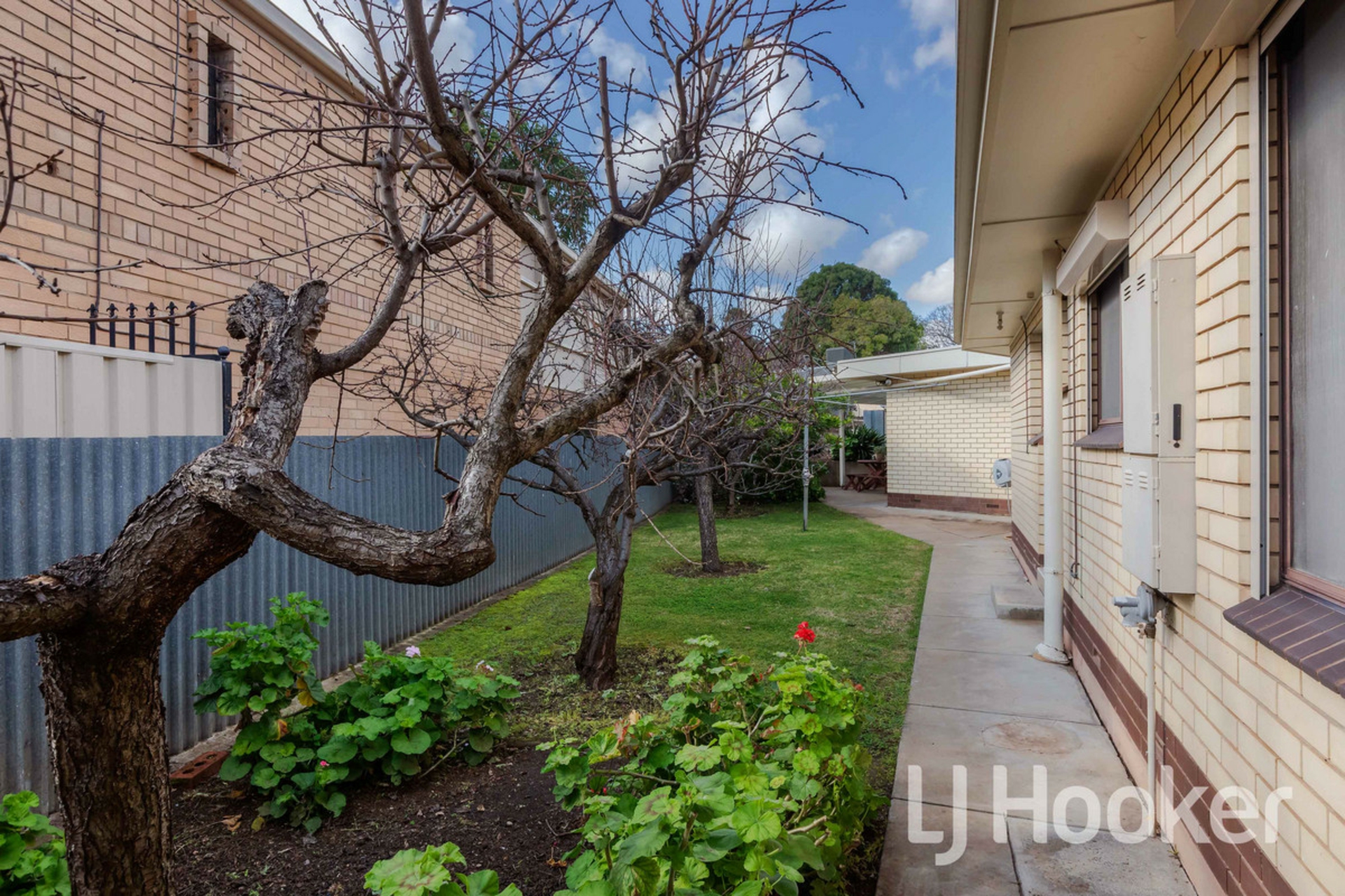 64 Pitman Road, WINDSOR GARDENS