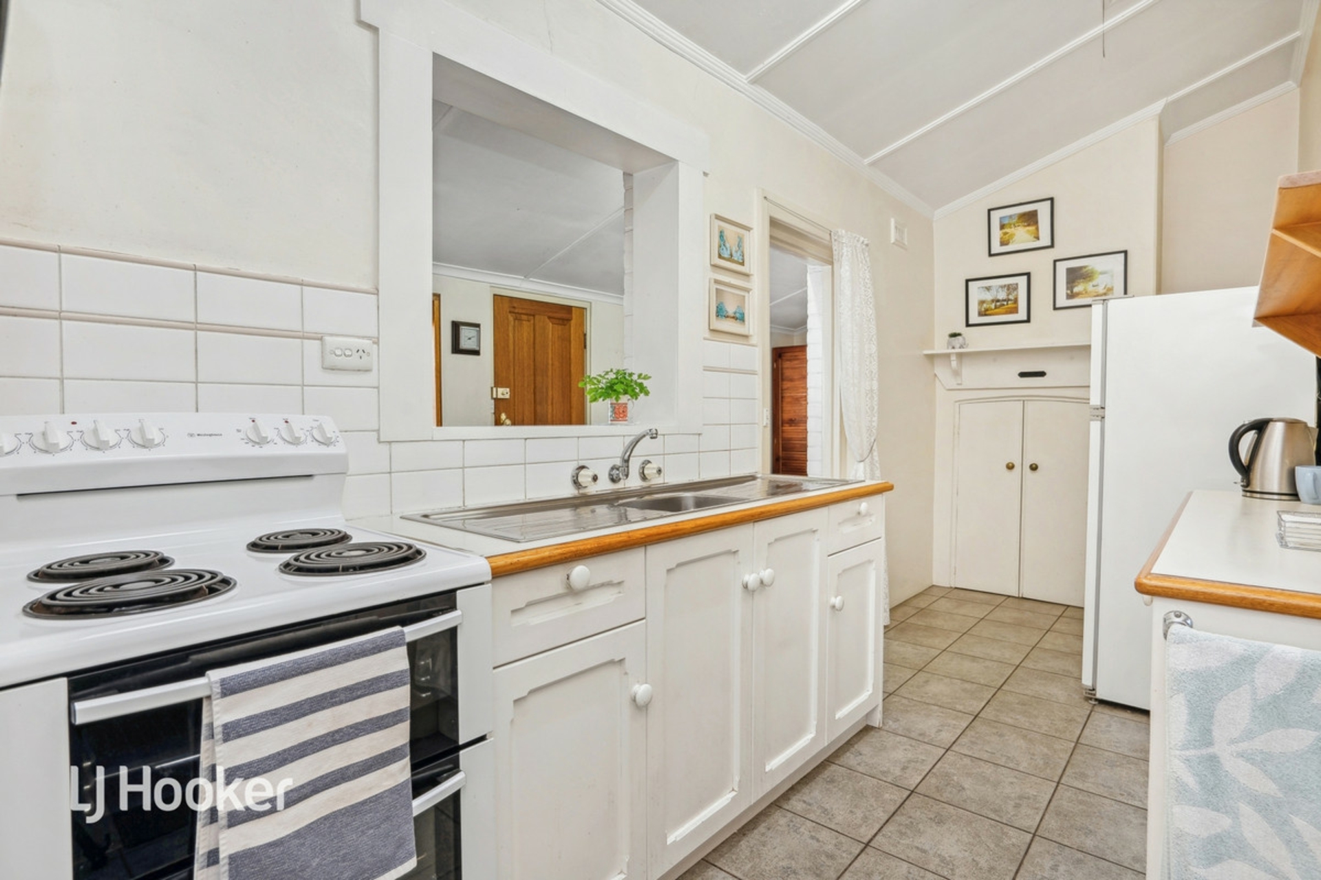 39 East Avenue, ALLENBY GARDENS