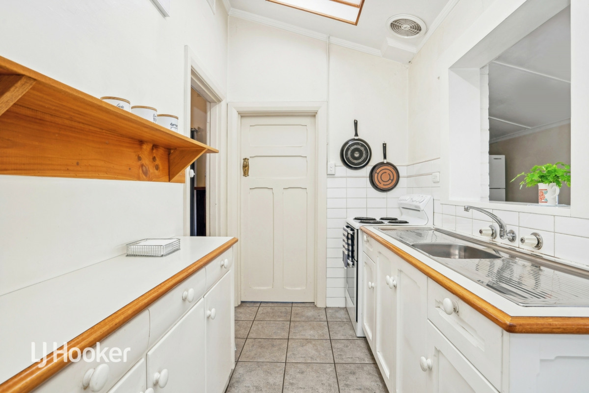 39 East Avenue, ALLENBY GARDENS