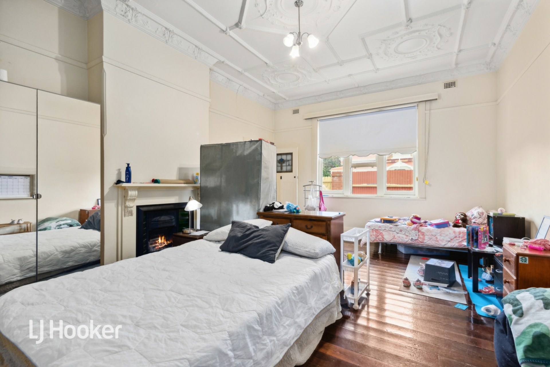6 Ebor Avenue, MILE END