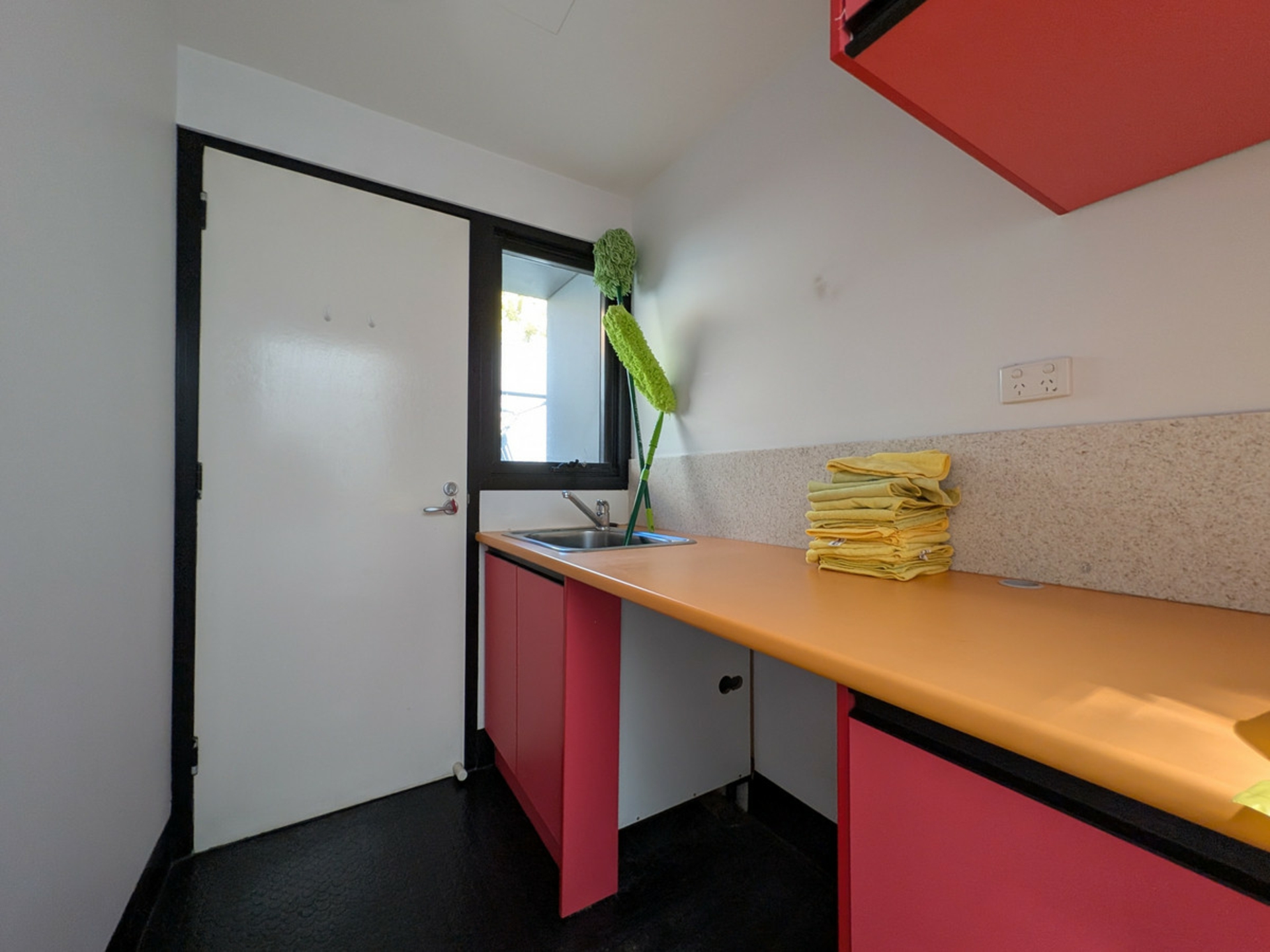 317B Military Road, HENLEY BEACH