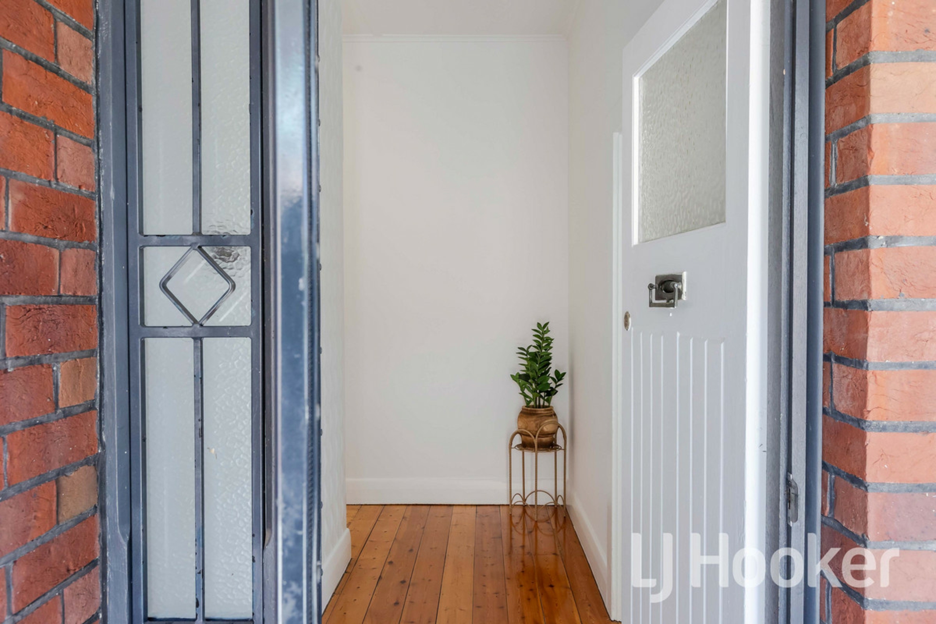 1/21a Tarragon Street, MILE END