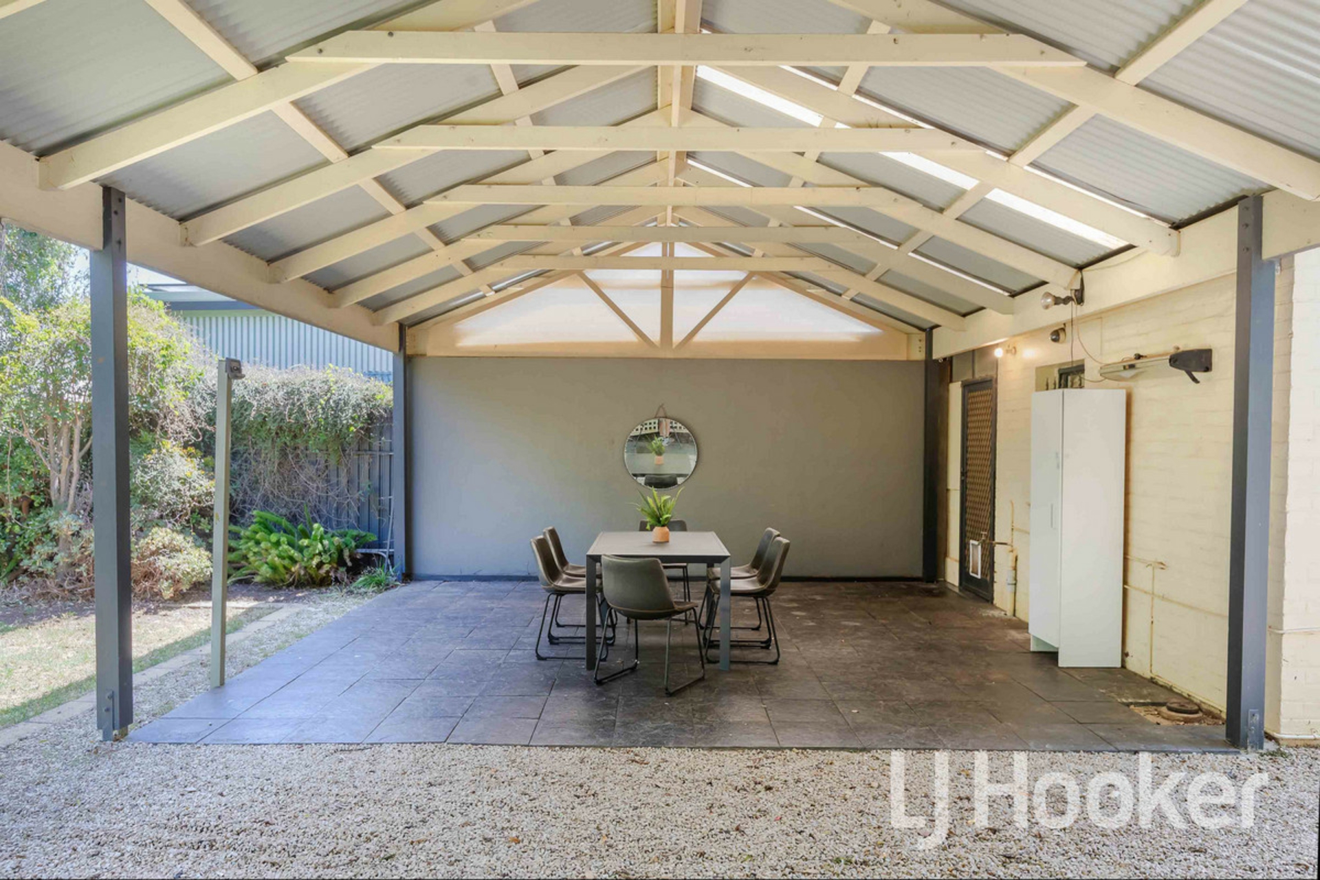 1/21a Tarragon Street, MILE END