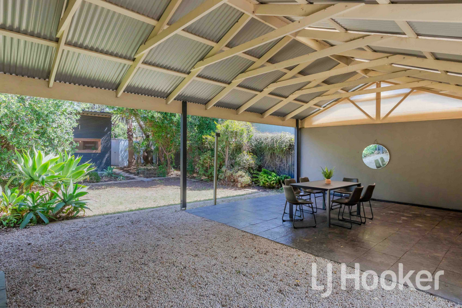 1/21a Tarragon Street, MILE END