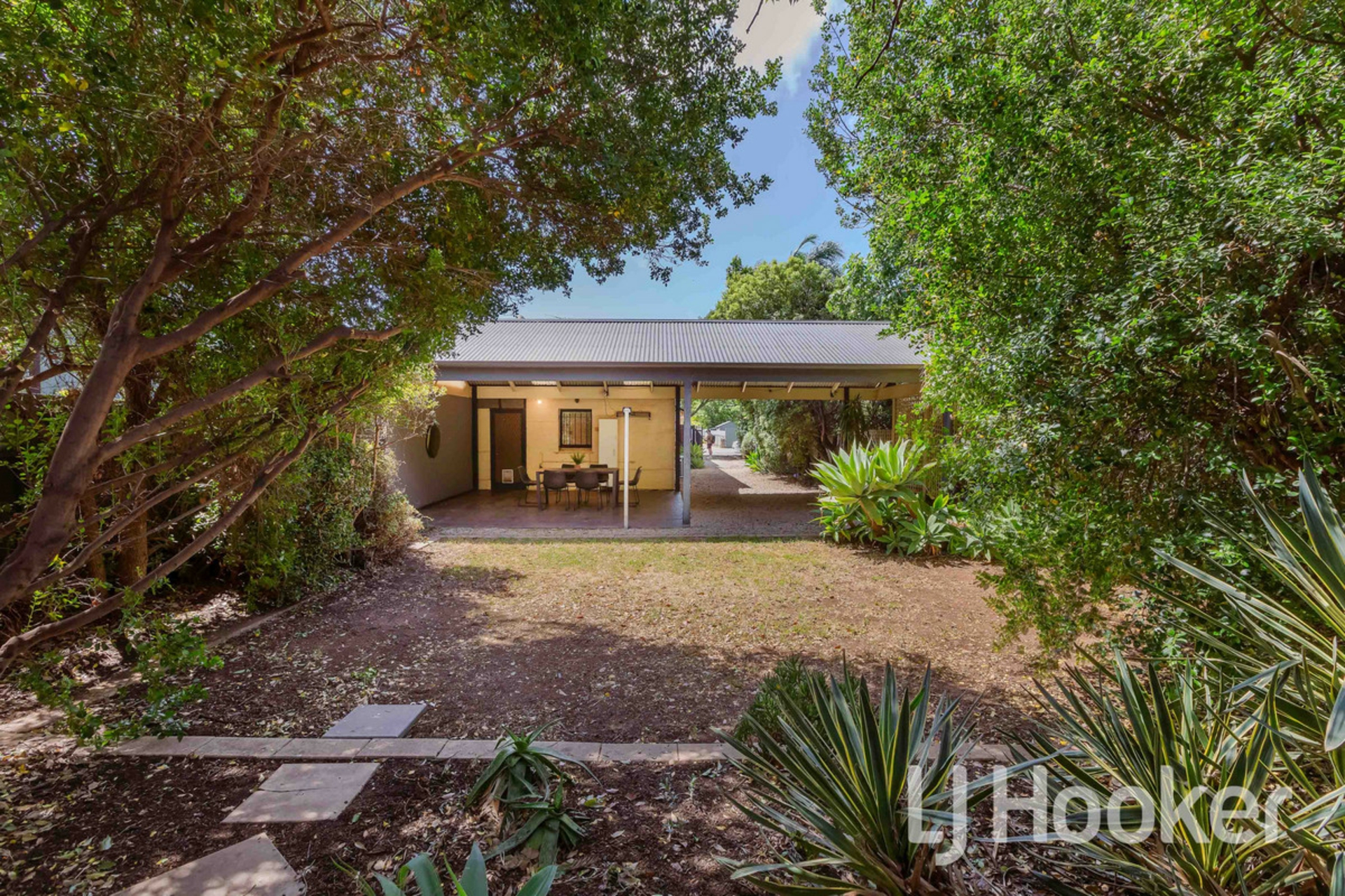 1/21a Tarragon Street, MILE END