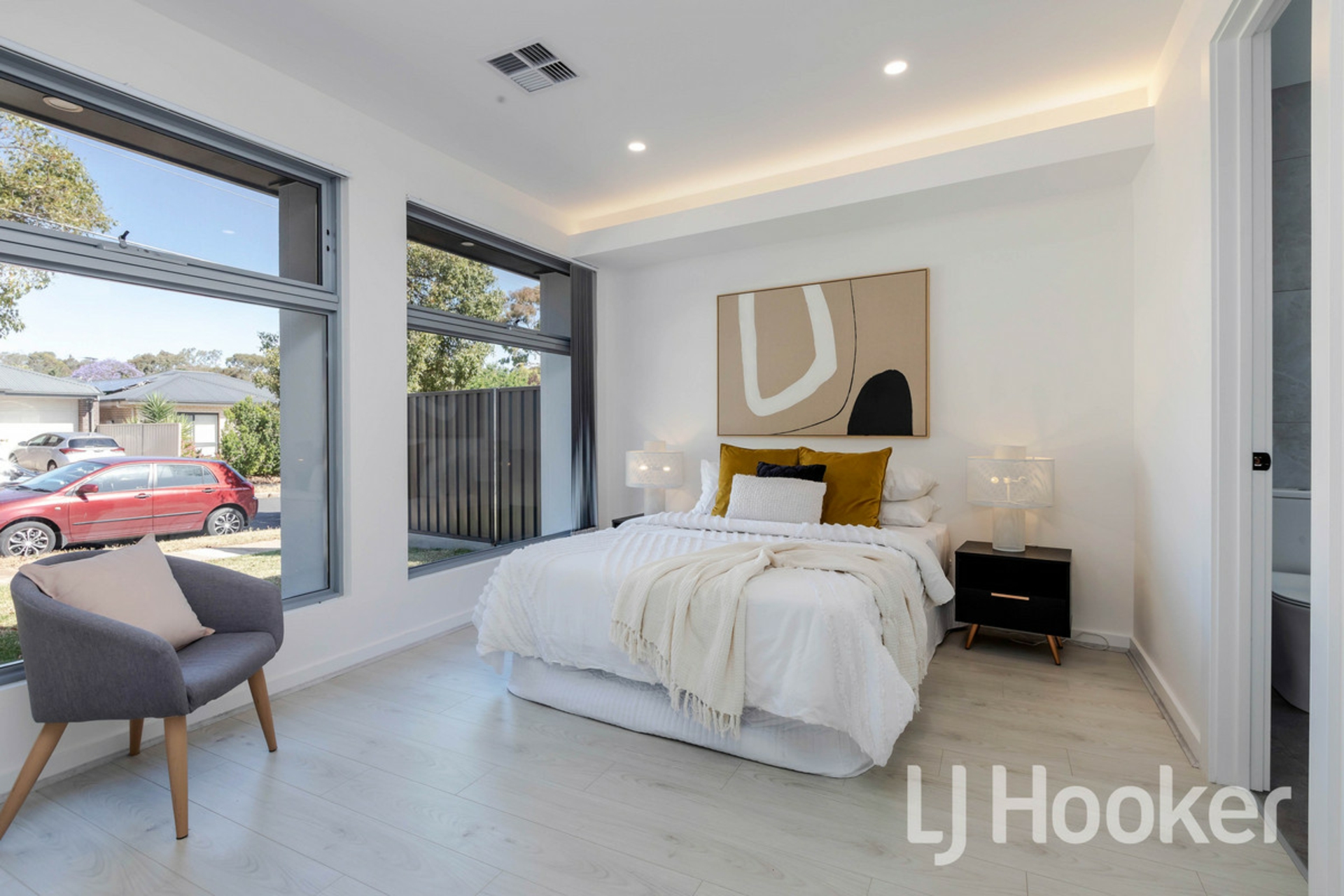 6 Thompson Avenue, NORTHFIELD