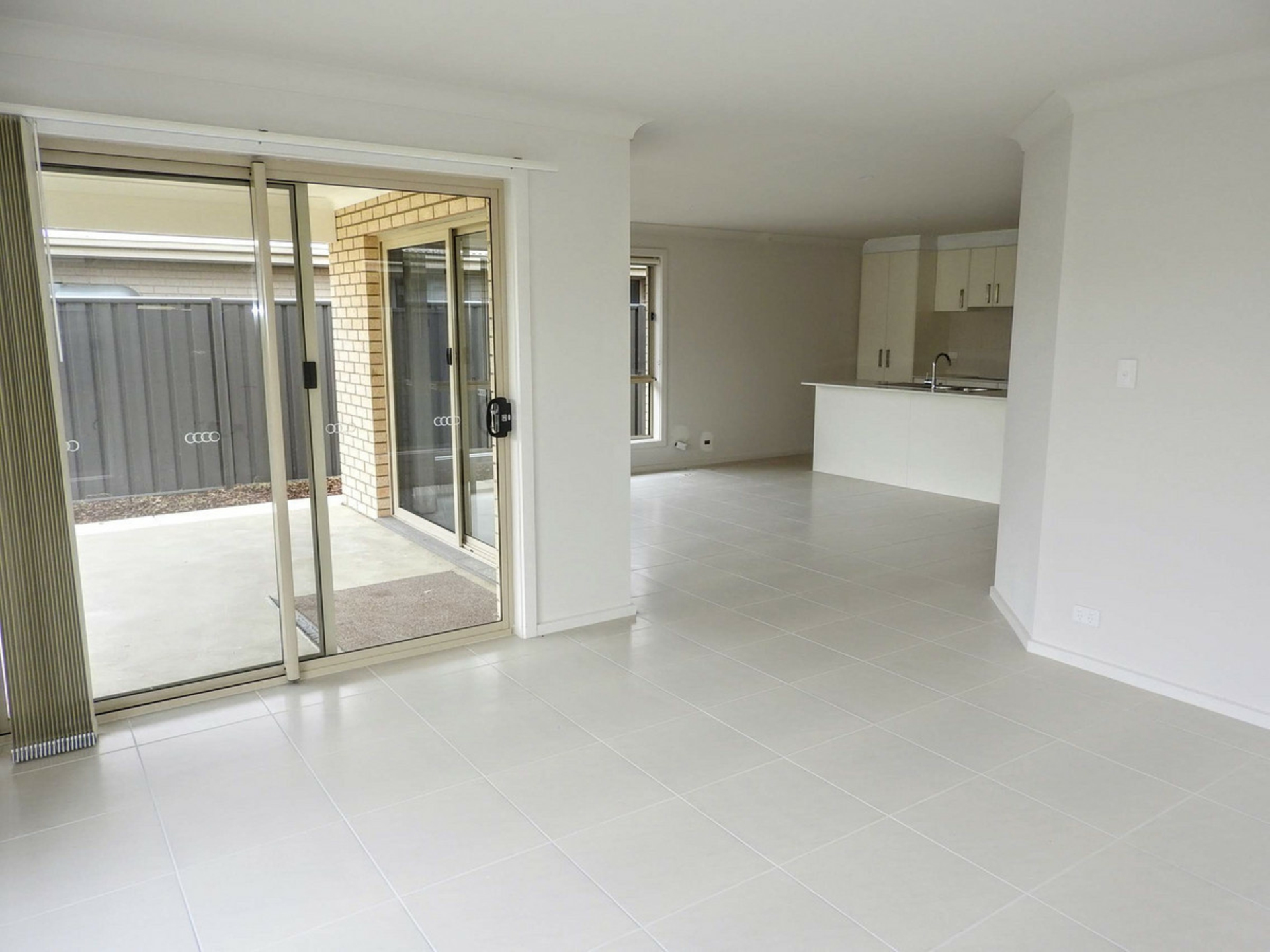 77 Princess Royal Parade, HINDMARSH ISLAND